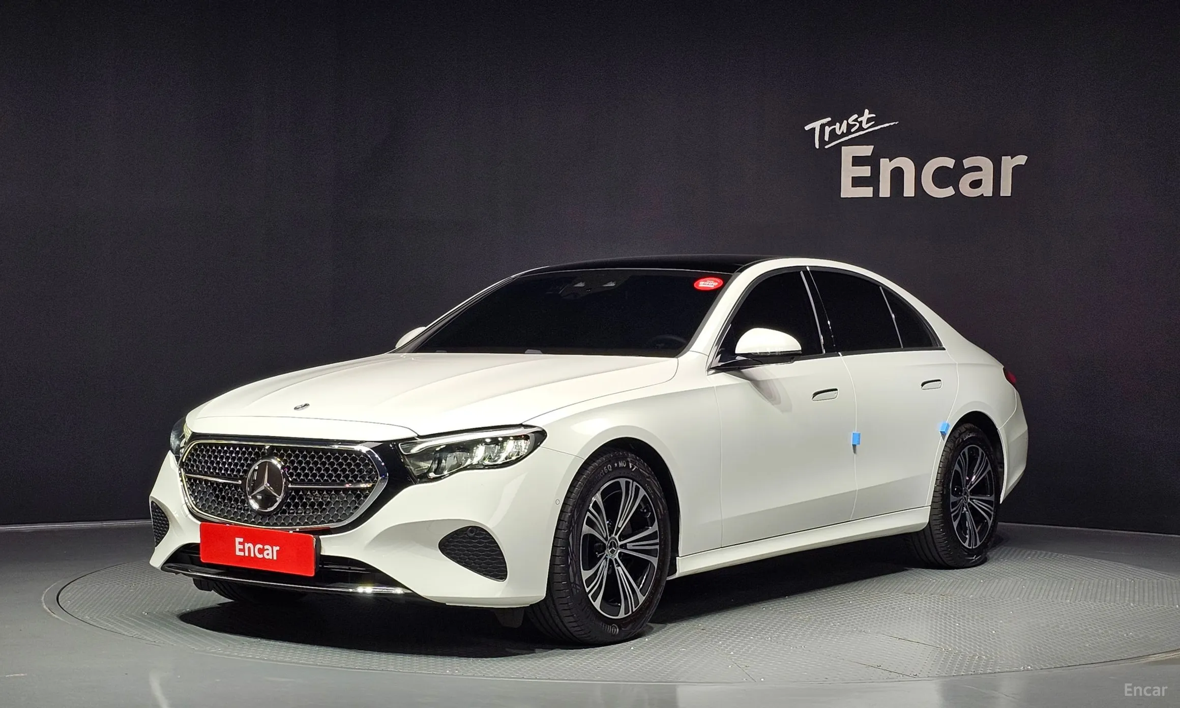 E-Class W214