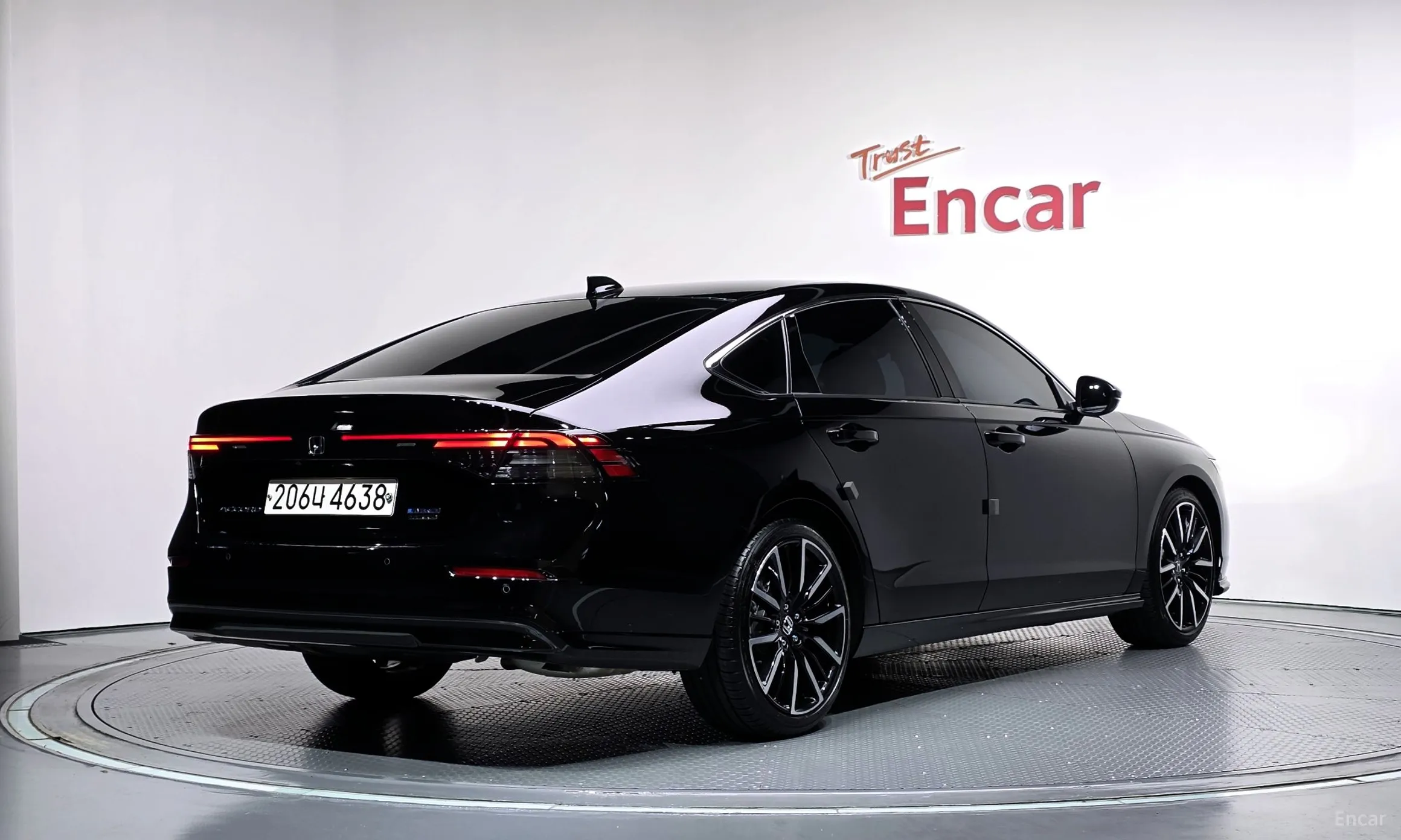 Honda Accord 11th Generation превью 2