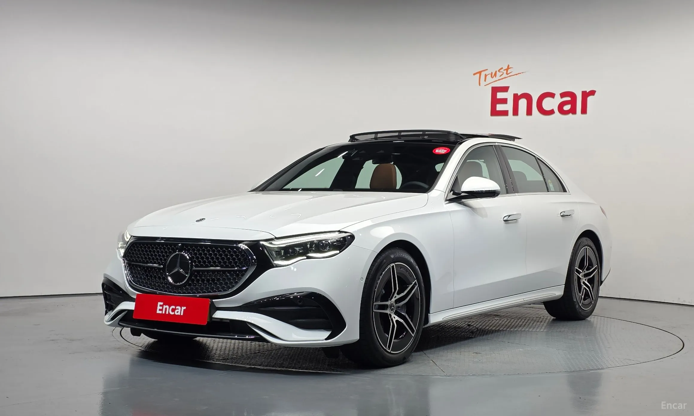 E-Class W214