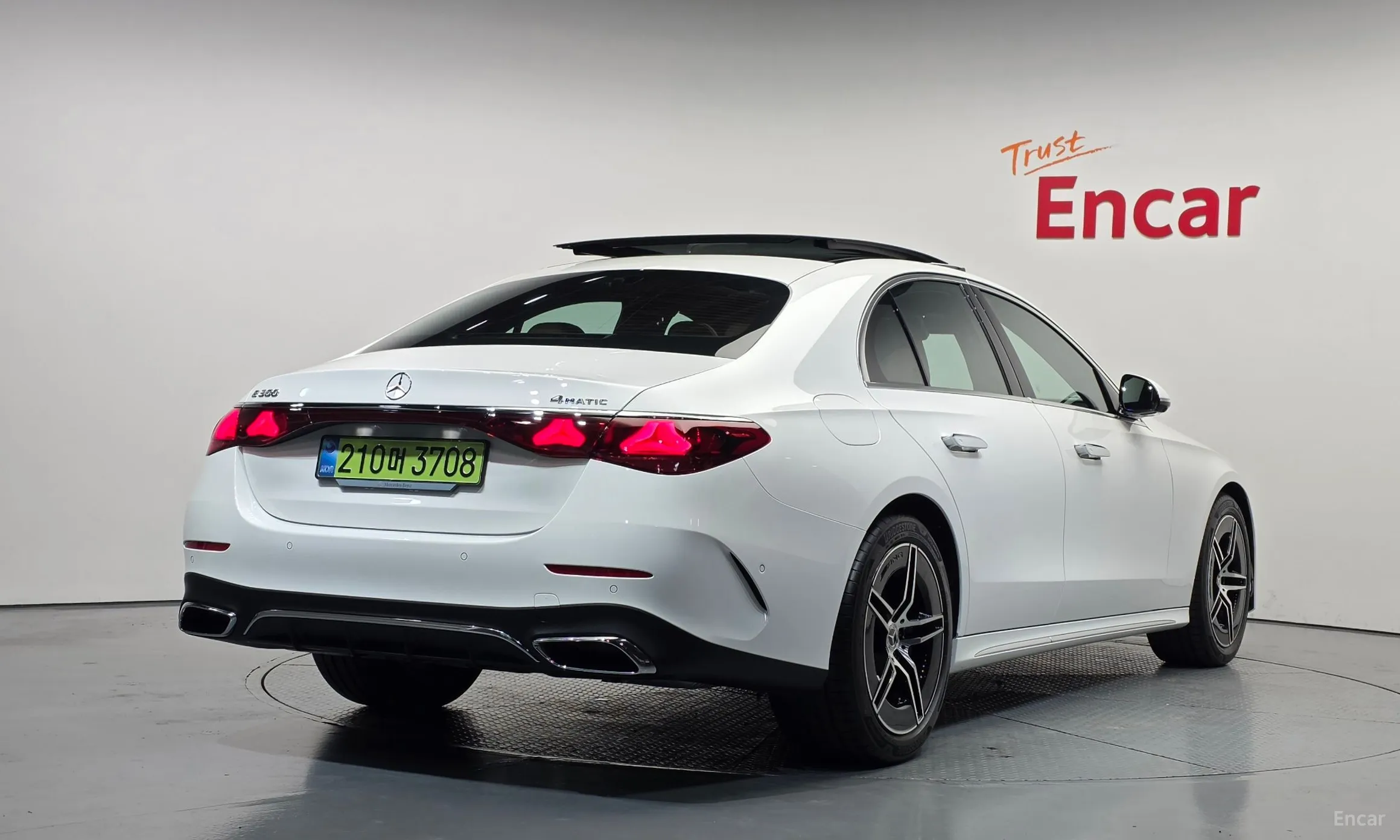Mercedes Benz E-Class W214 превью 2