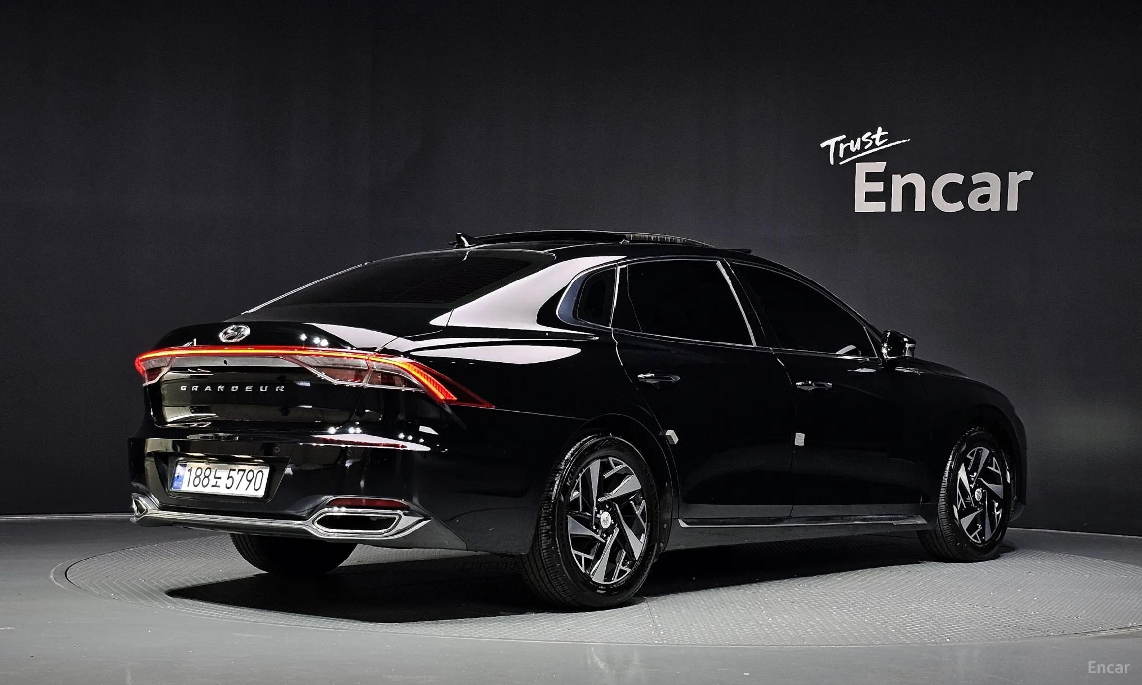 Hyundai Grandeur IG Hybrid