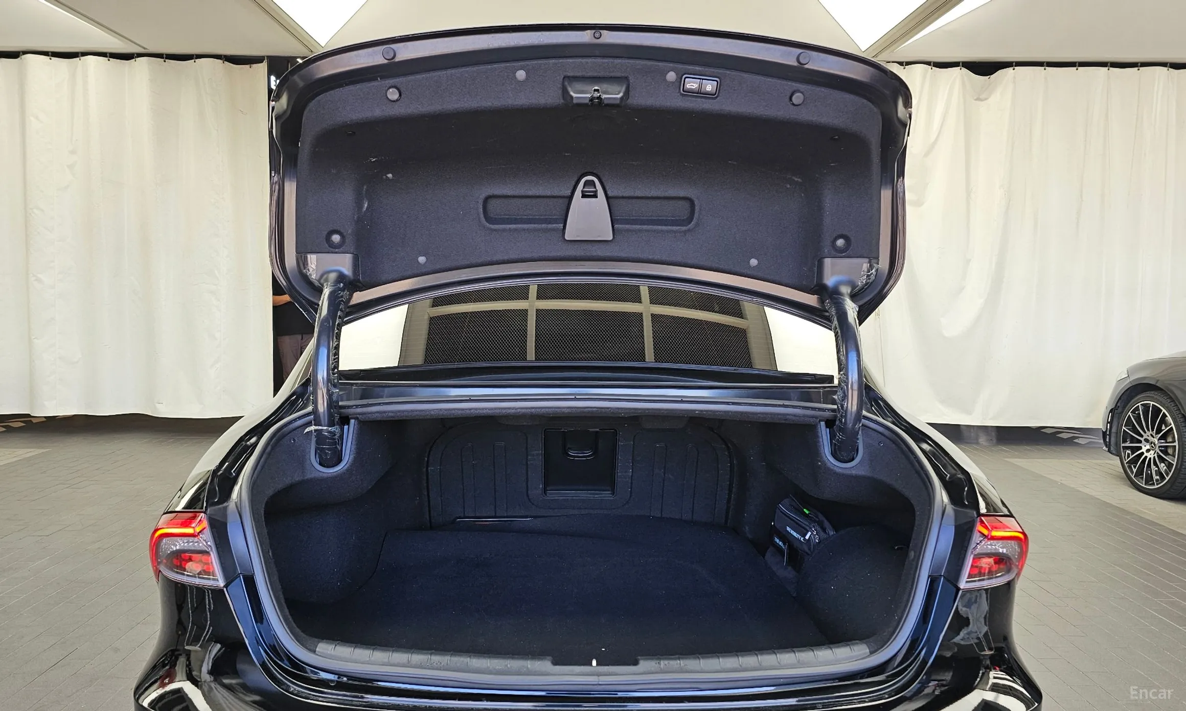 Hyundai Grandeur IG Hybrid превью 20
