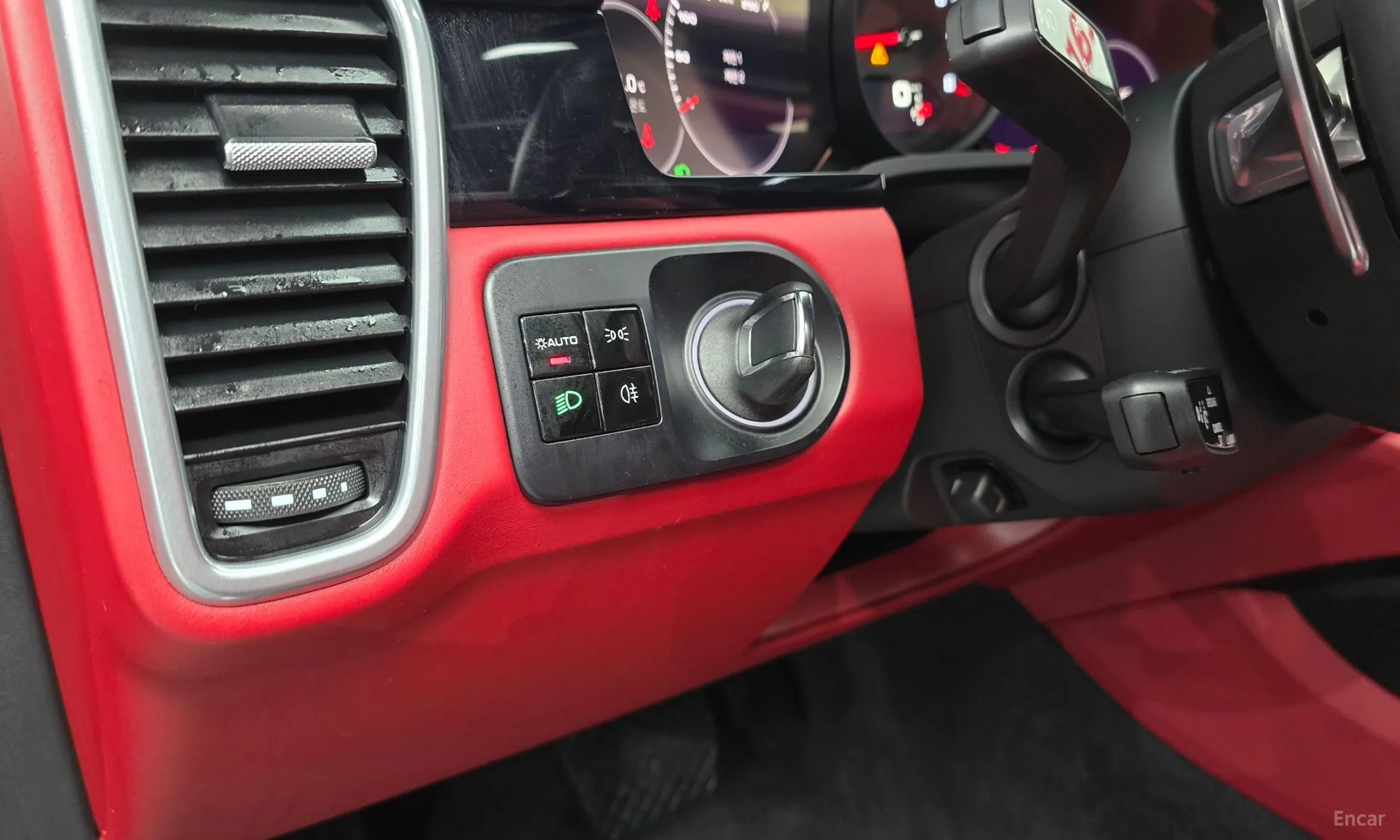 Porsche Cayenne (PO536) превью 18