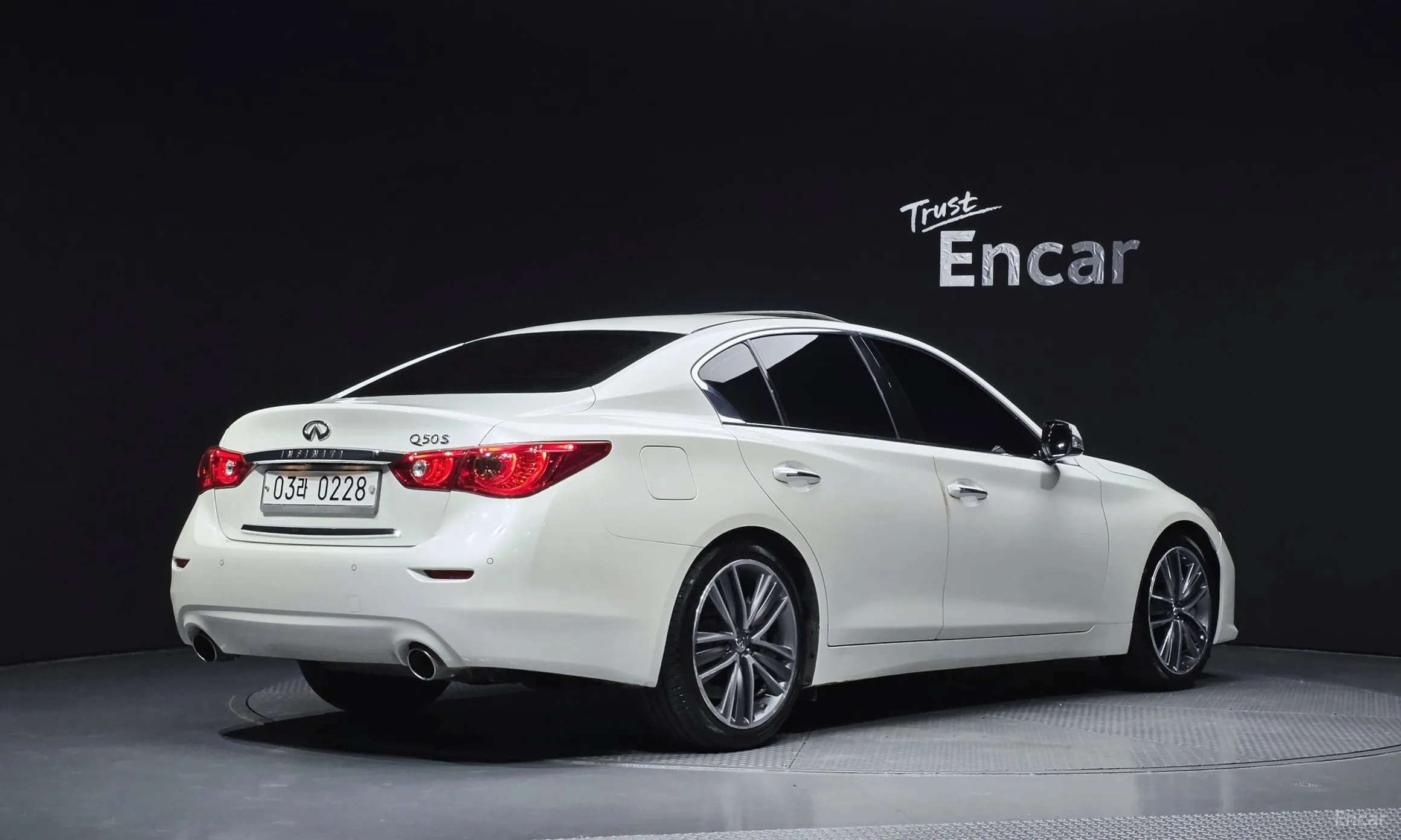 Infiniti Q50