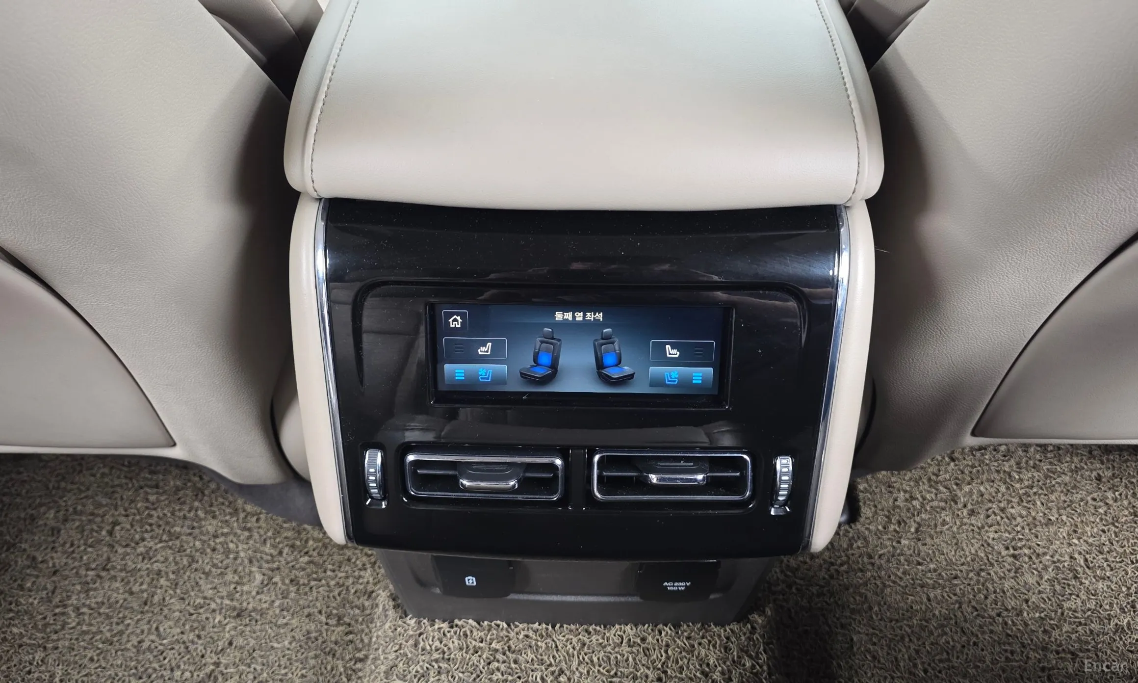 Lincoln Aviator 2nd Generation превью 18