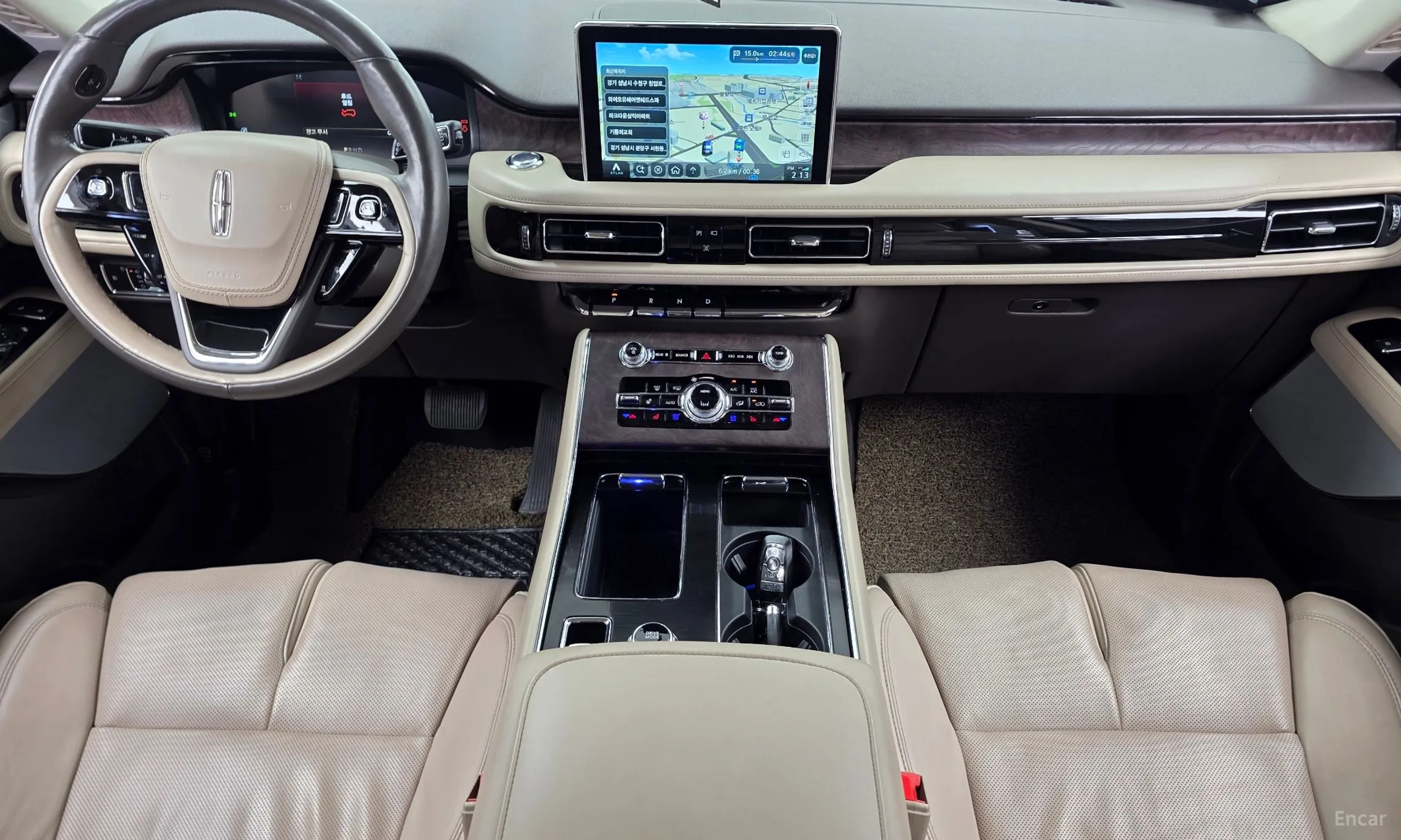 Lincoln Aviator 2nd Generation превью 7