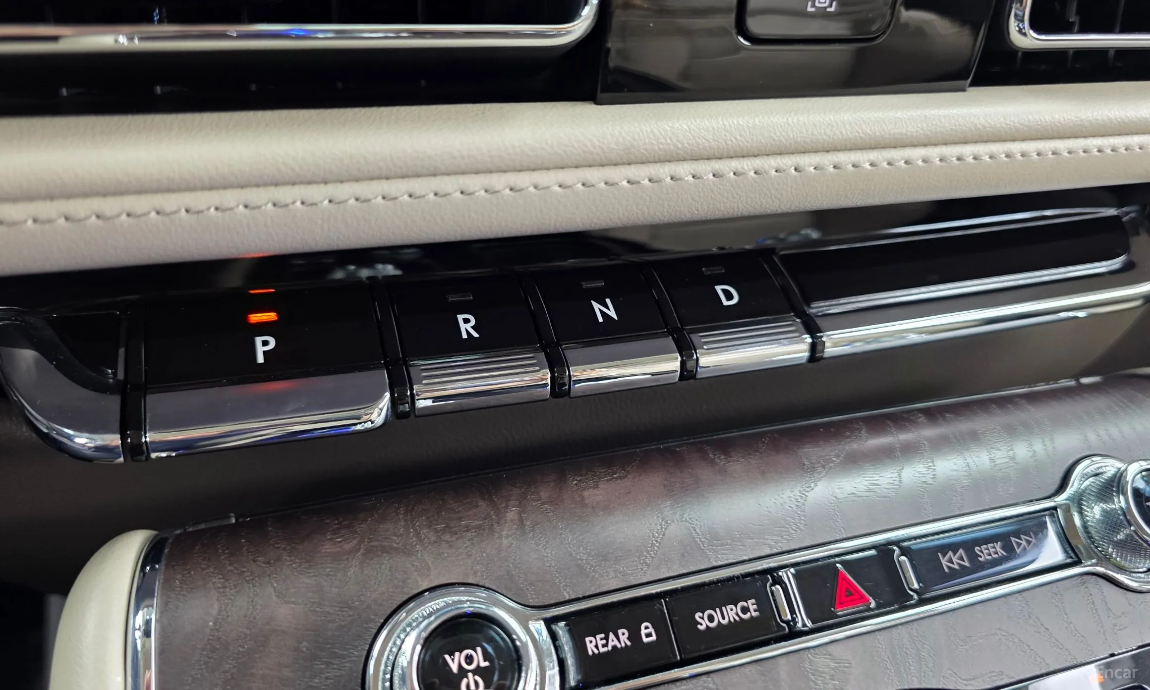 Lincoln Aviator 2nd Generation превью 9