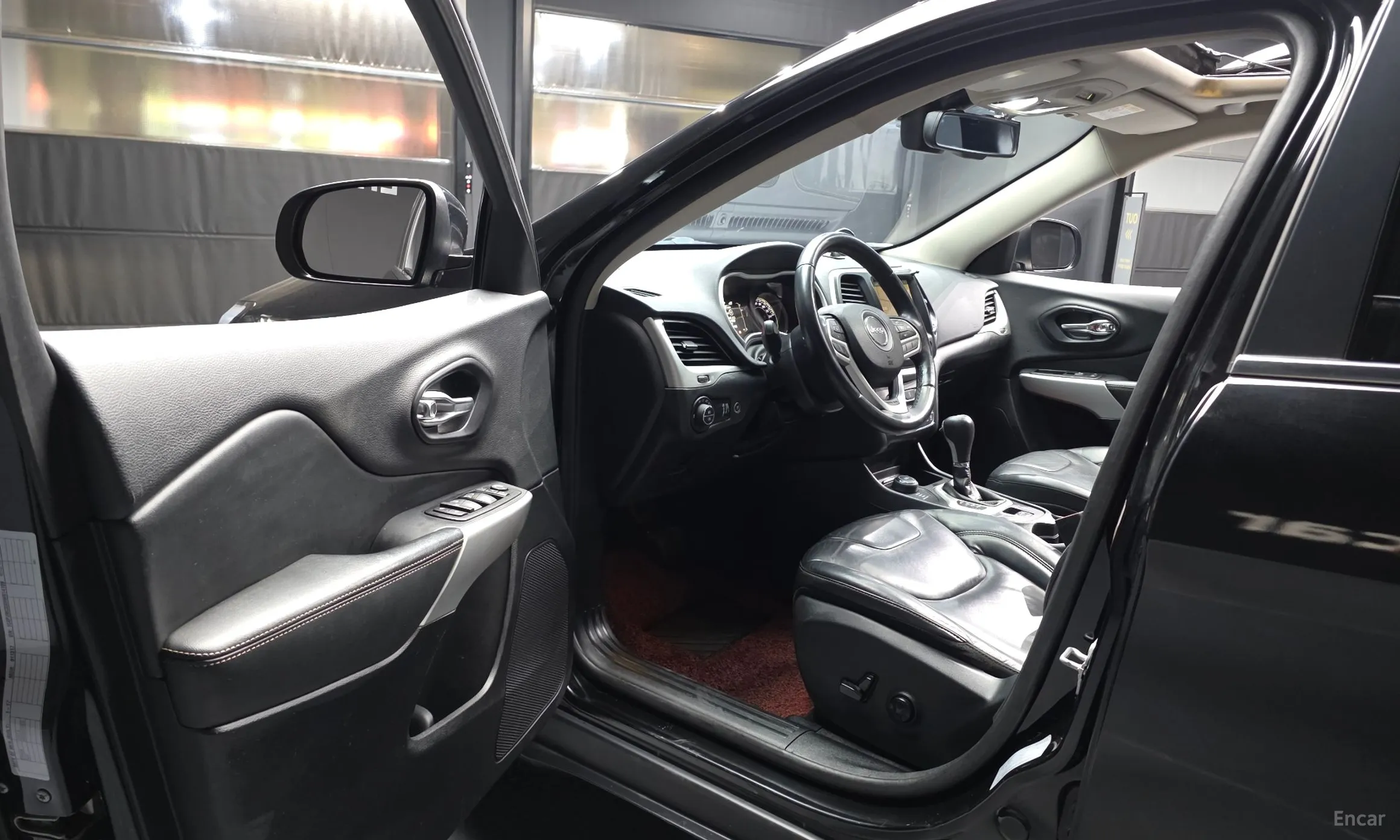 Jeep Cherokee (KL) превью 10