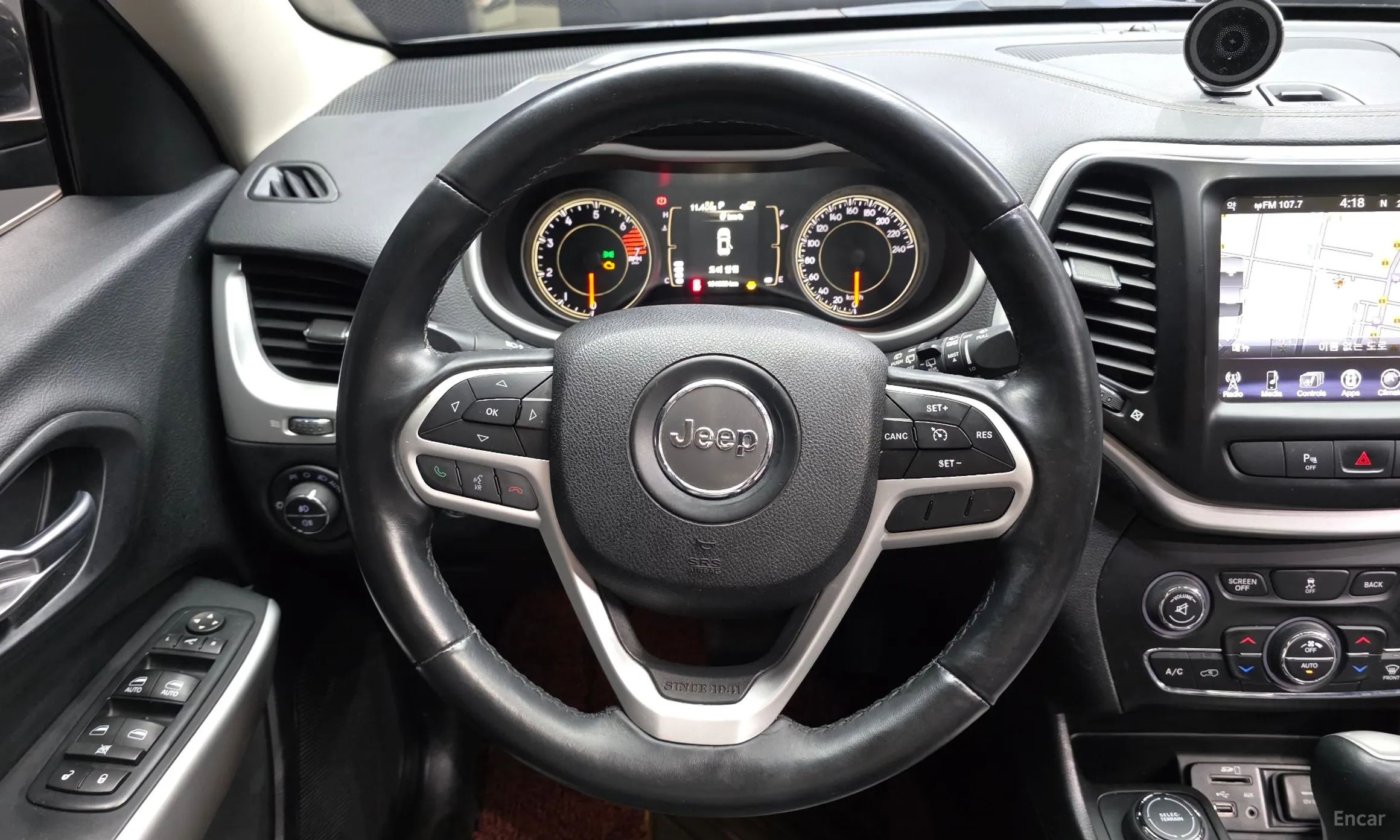 Jeep Cherokee (KL) превью 13