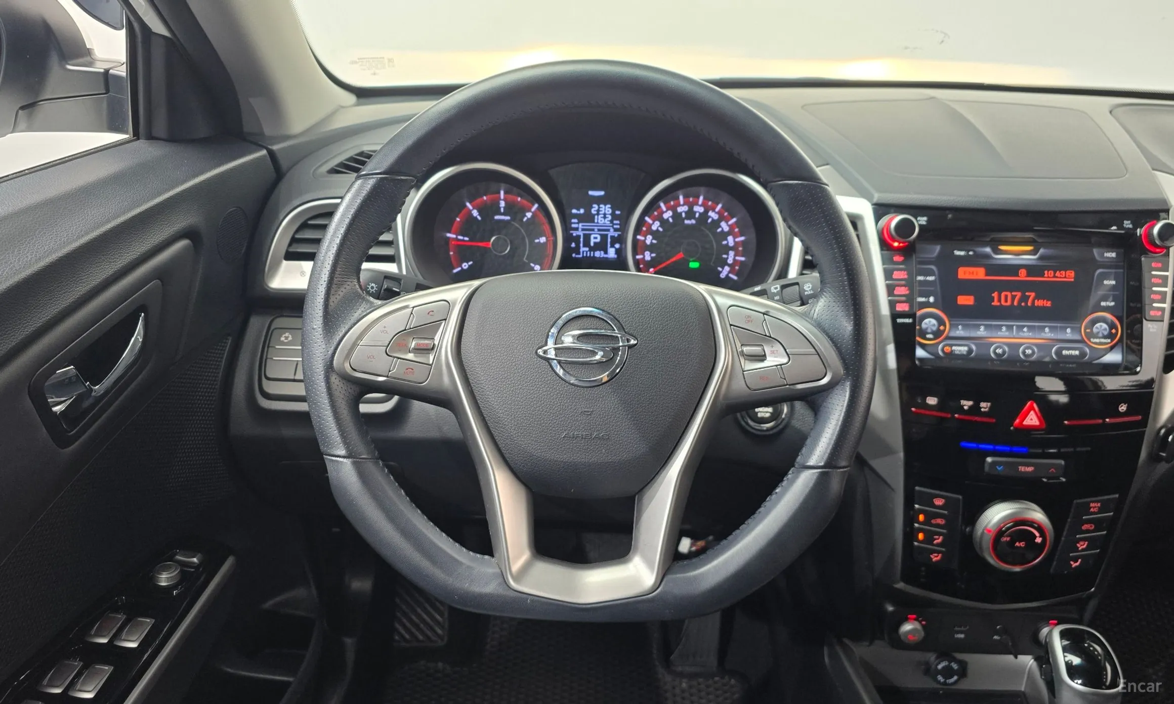KG Mobility (SsangYong) Tivoli, Lazio превью 12