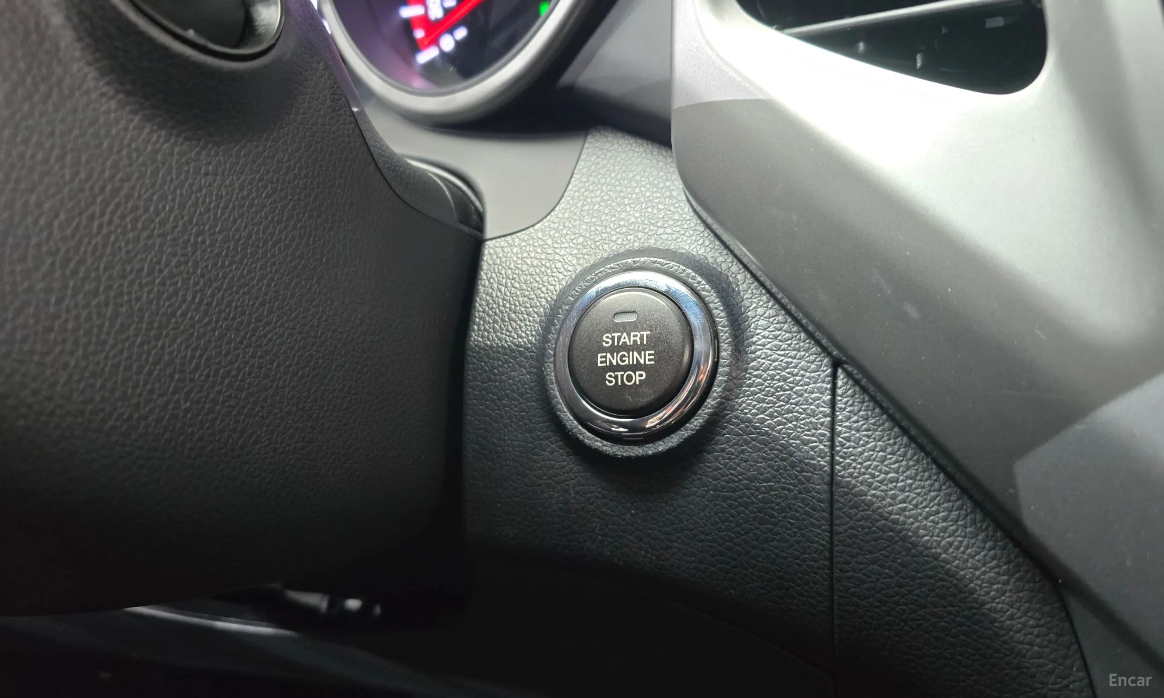 KG Mobility (SsangYong) Tivoli, Lazio превью 17