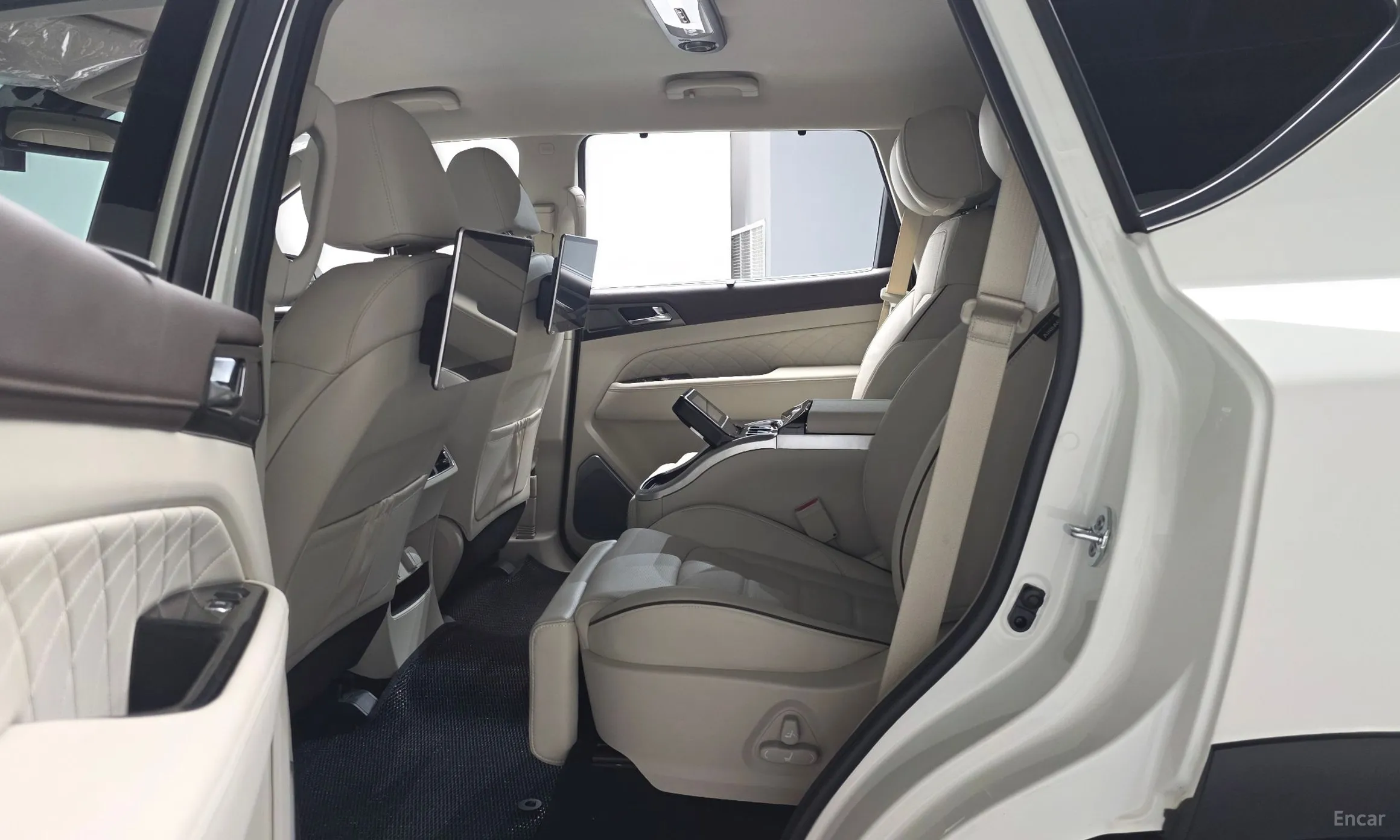 KG Mobility (SsangYong) Rexton New Arena превью 12