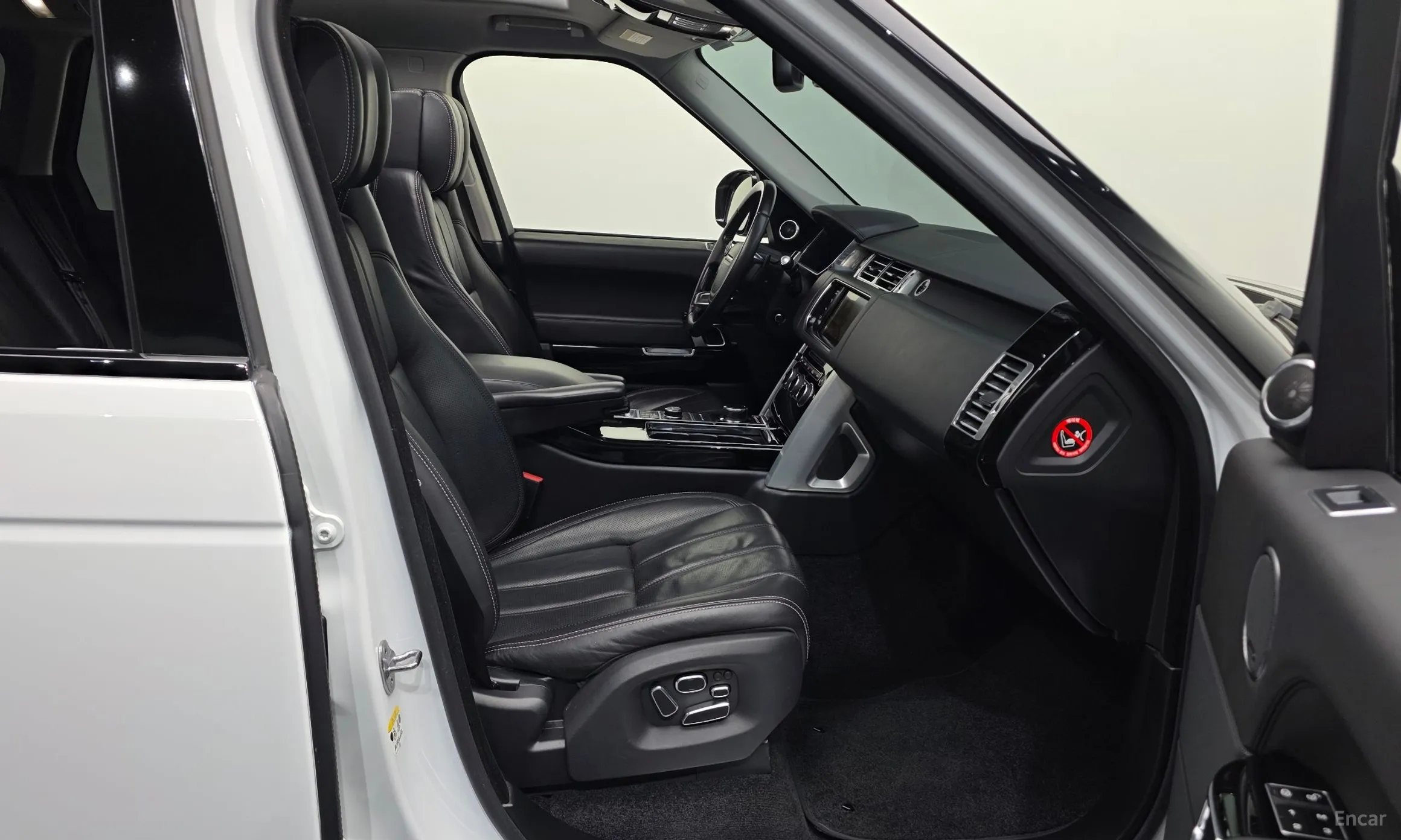 Land Rover Range Rover 4th Generation превью 11