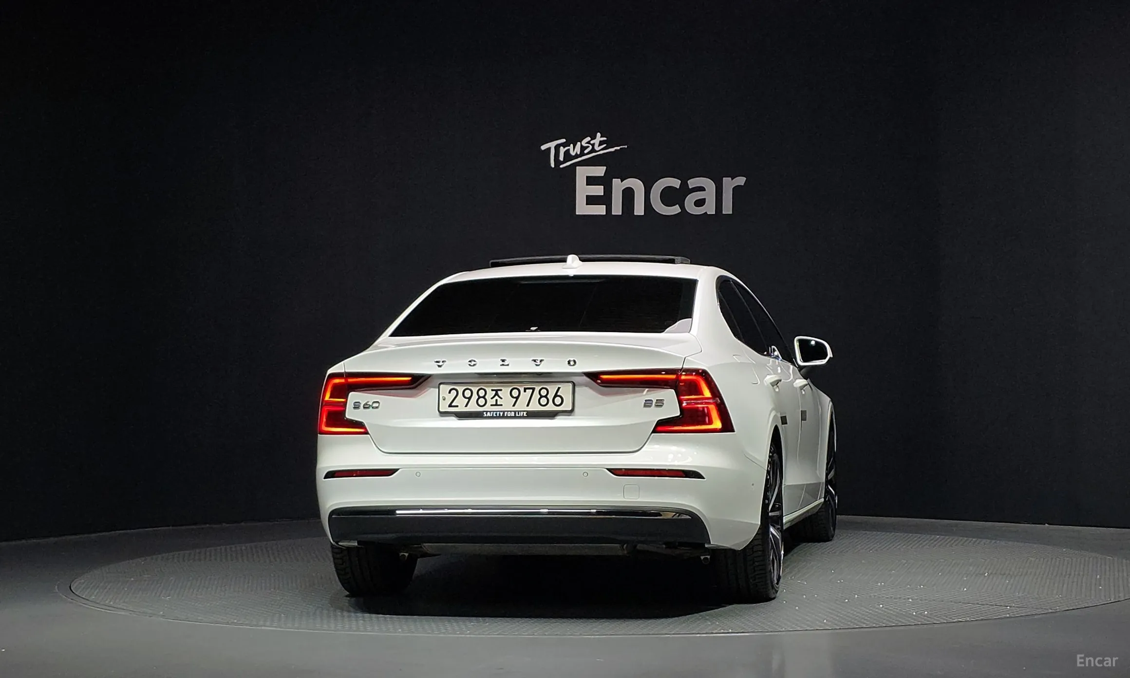 Volvo S60 3rd Generation превью 4