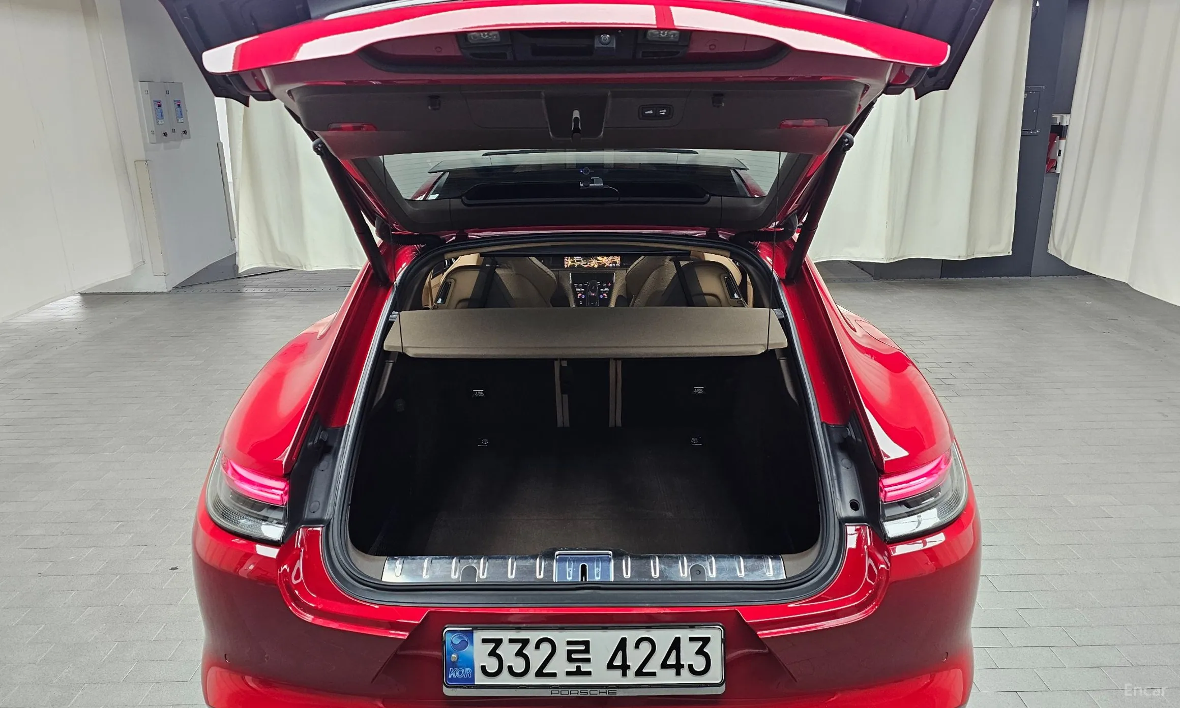 Porsche Panamera (971) превью 19