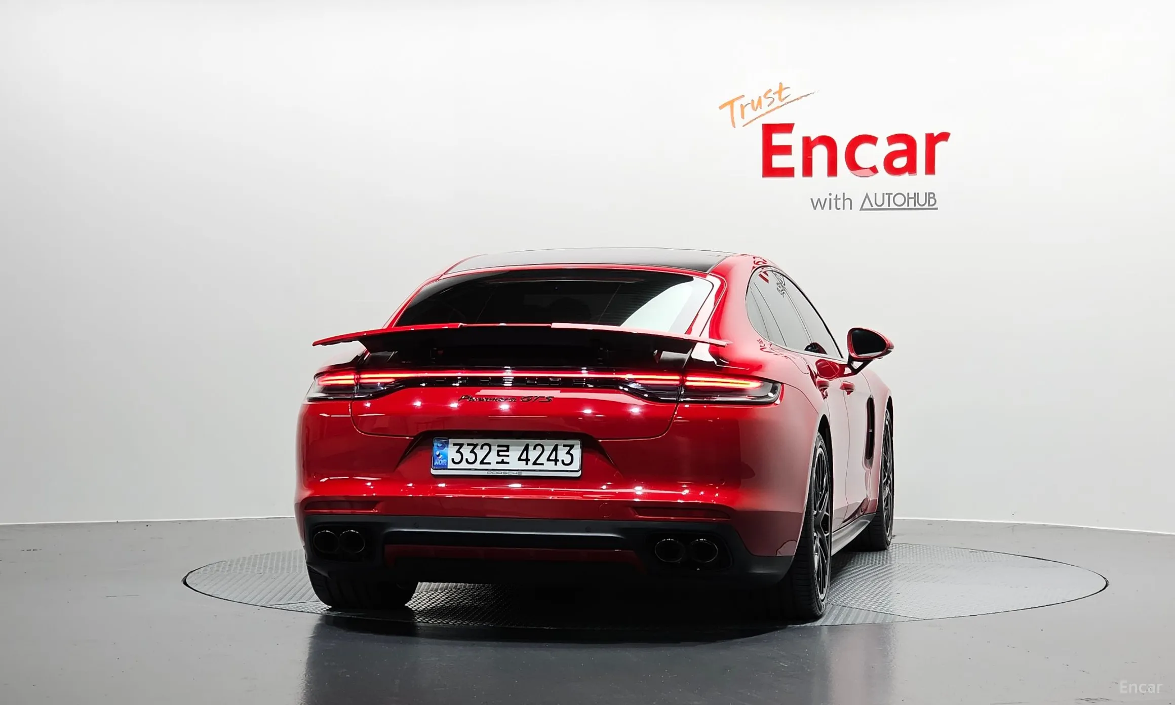 Porsche Panamera (971) превью 4