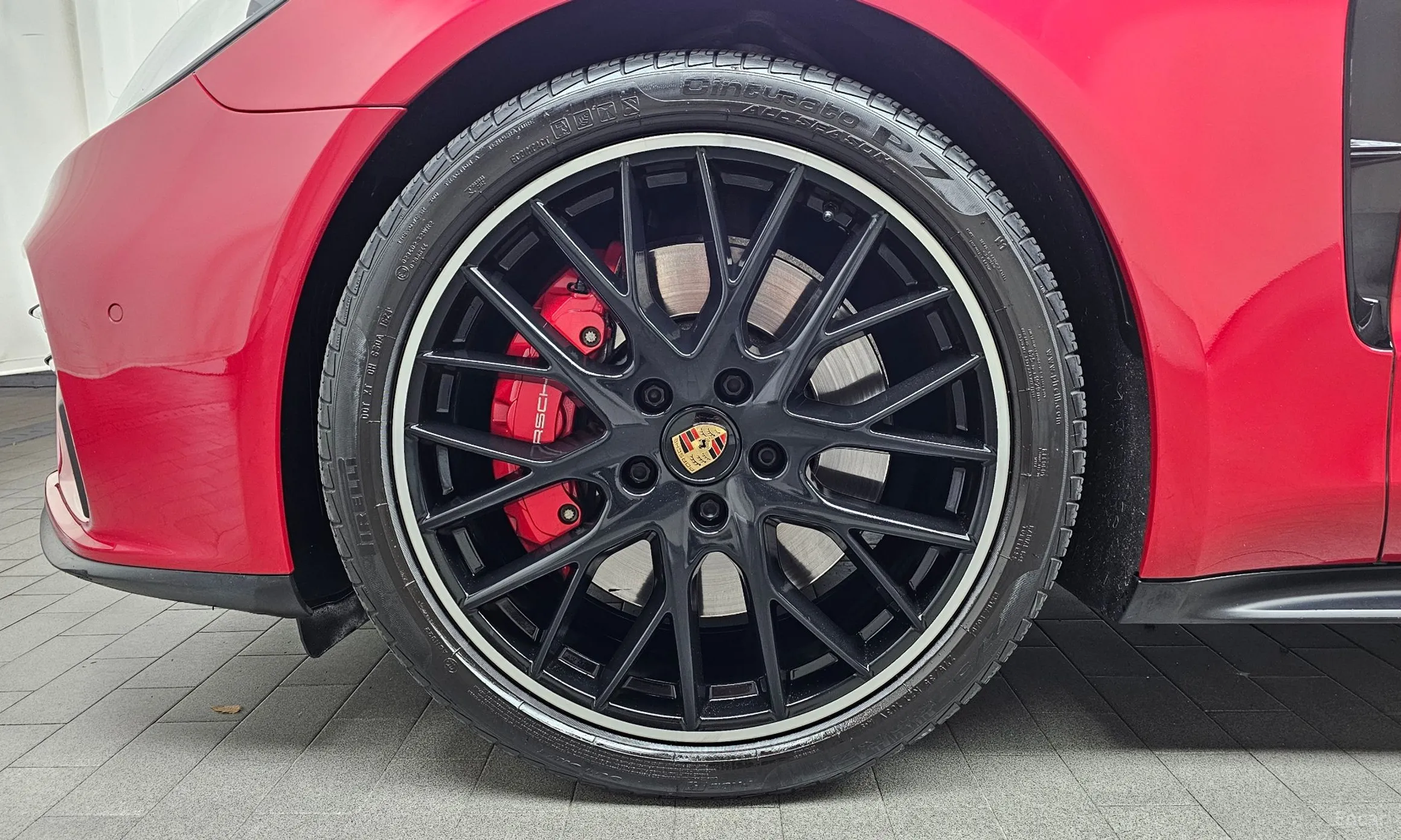 Porsche Panamera (971) превью 5