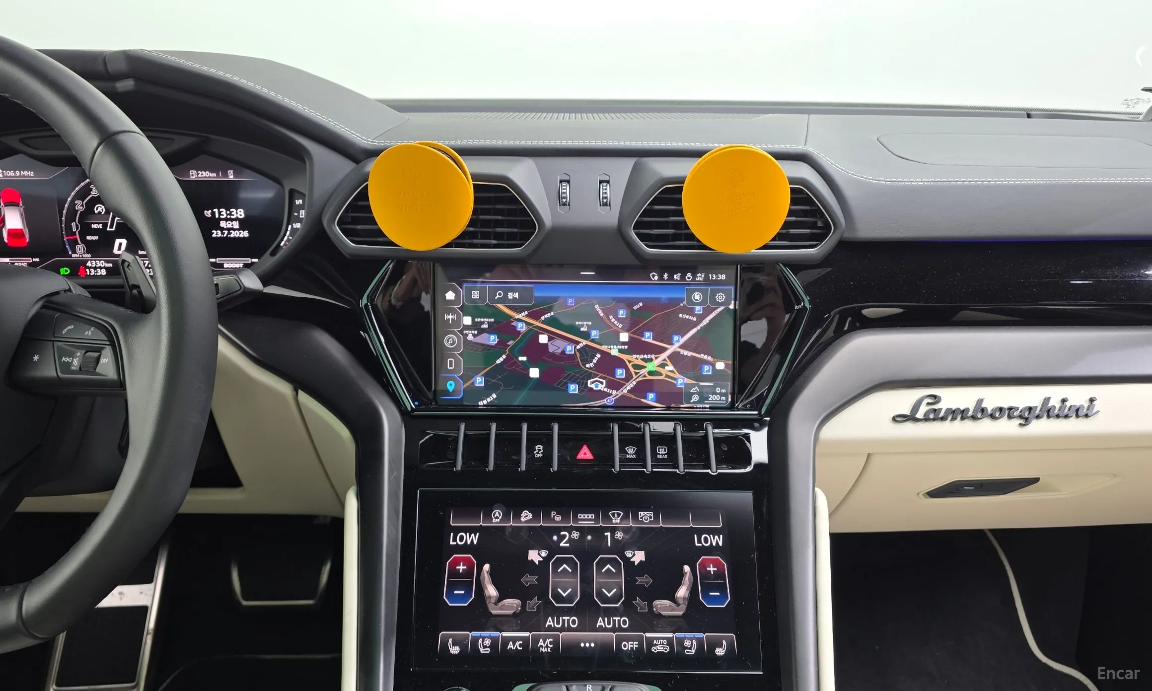 Lamborghini Urus превью 14