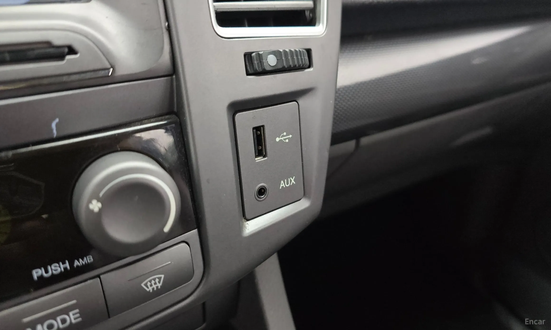 KG Mobility (SsangYong) Korando Turismo превью 19