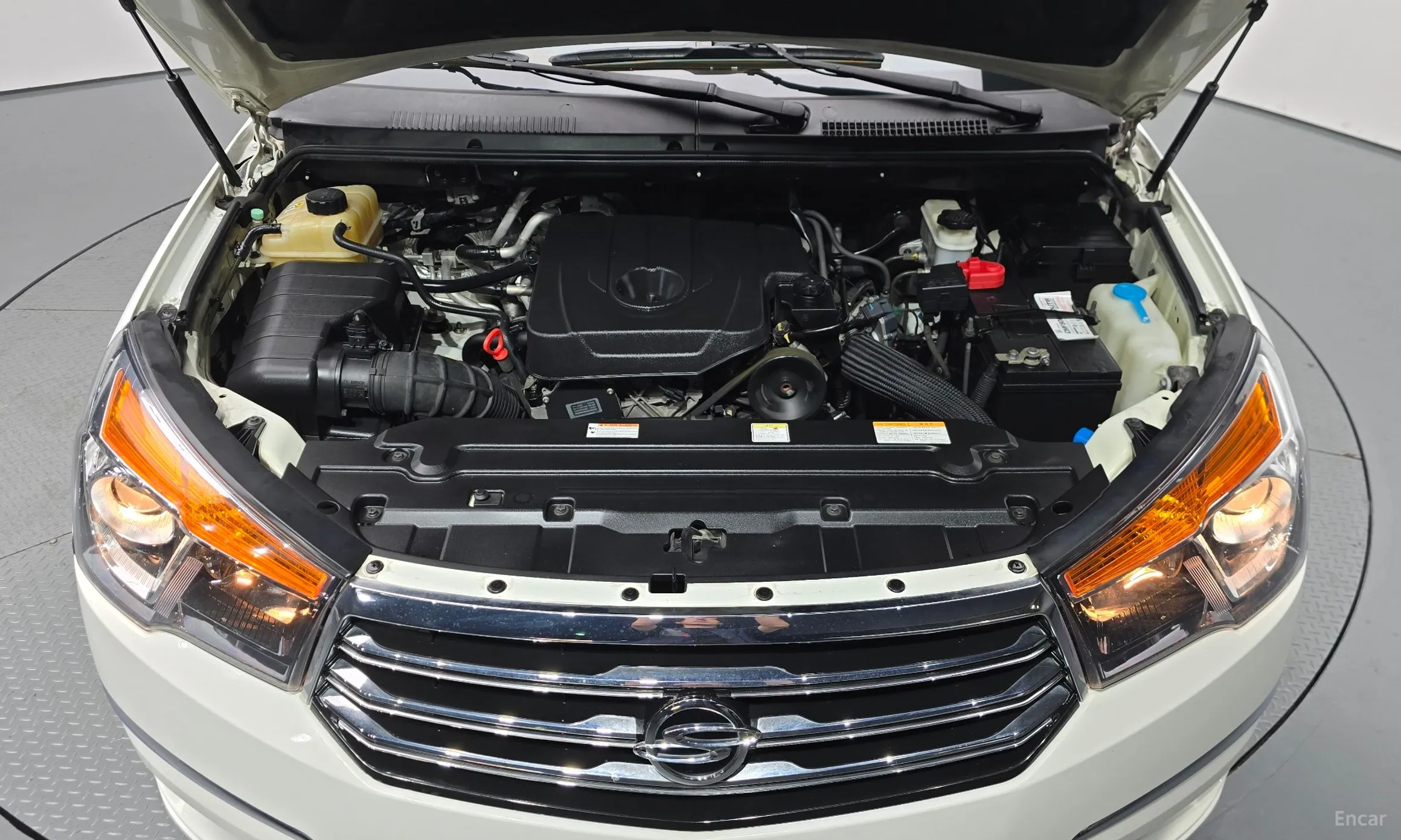 KG Mobility (SsangYong) Korando Turismo превью 6