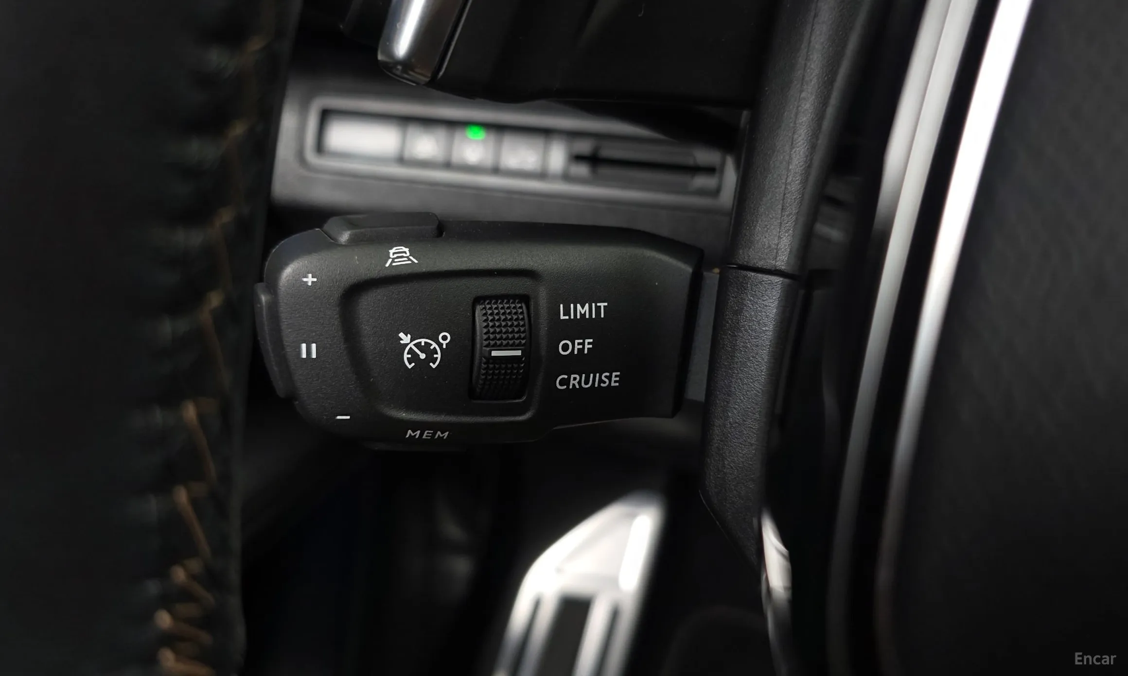 Peugeot 3008 2nd generation превью 19