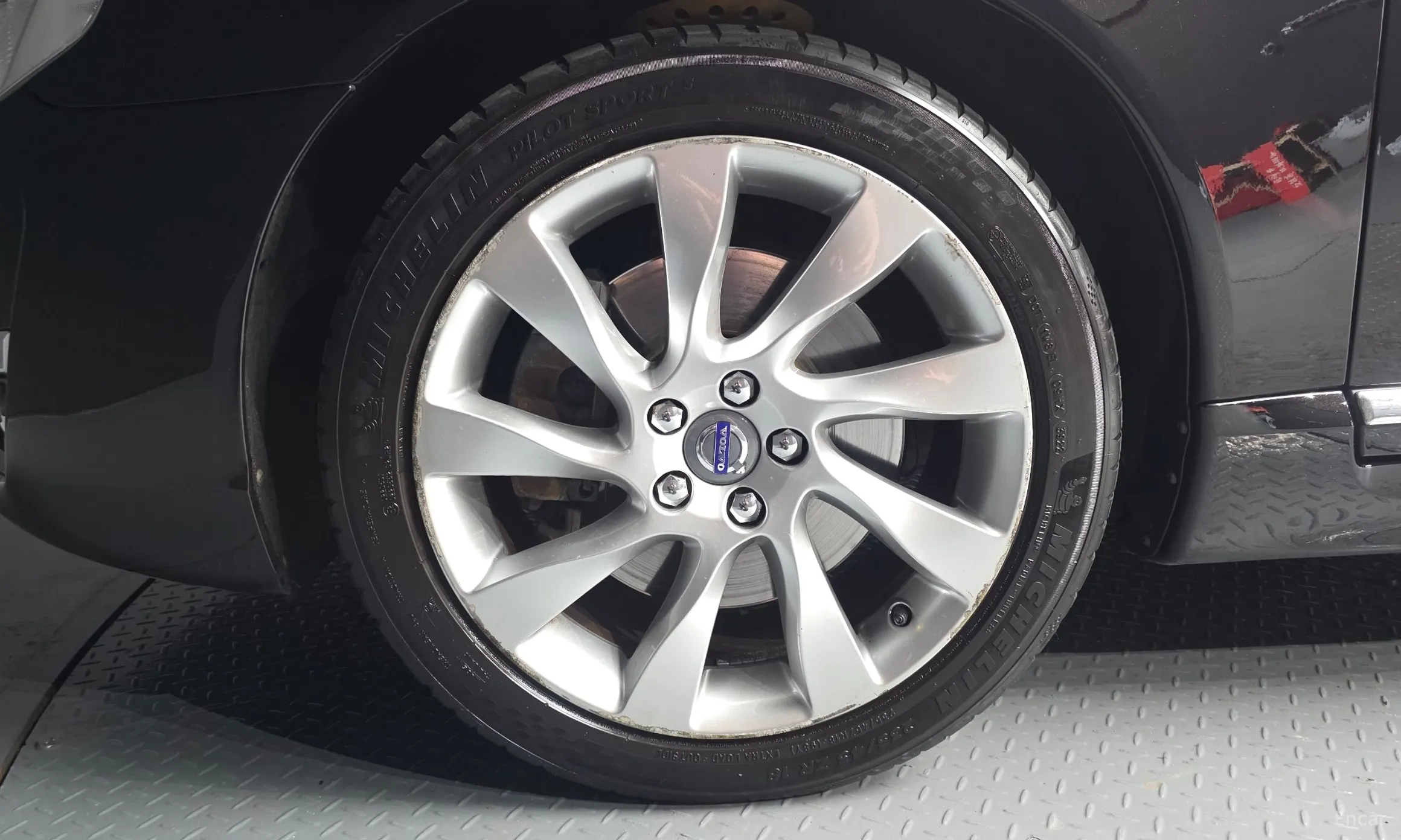 Volvo S80 превью 5