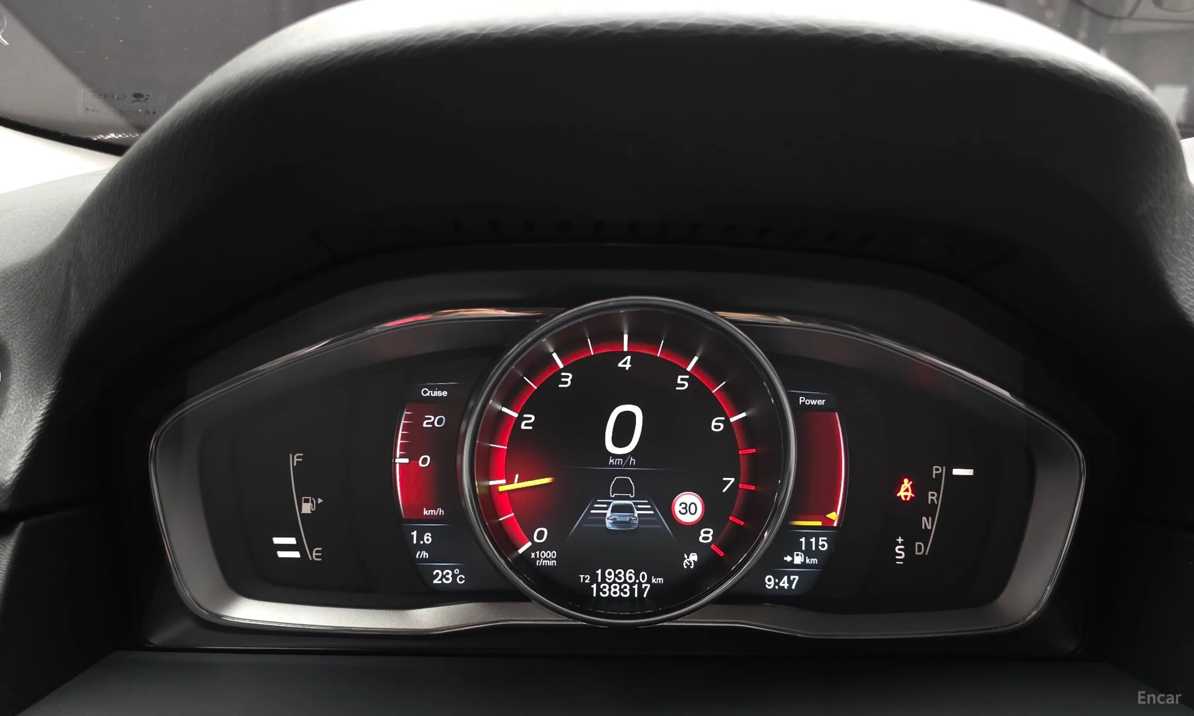 Volvo S80 превью 8