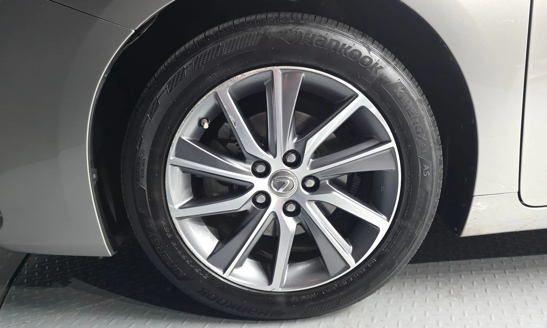 Lexus New ES300h превью 5