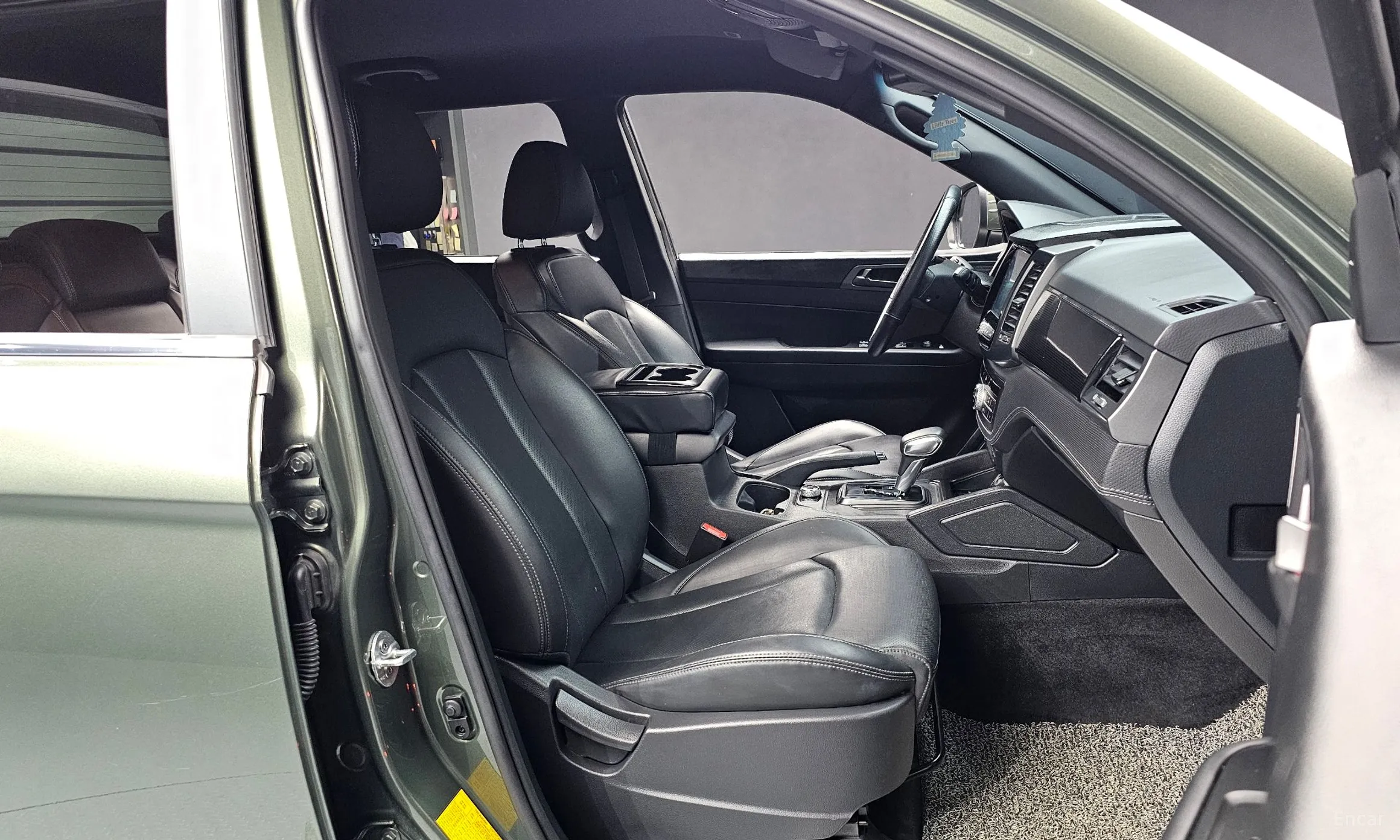 KG Mobility (SsangYong) Rexton Sports превью 11