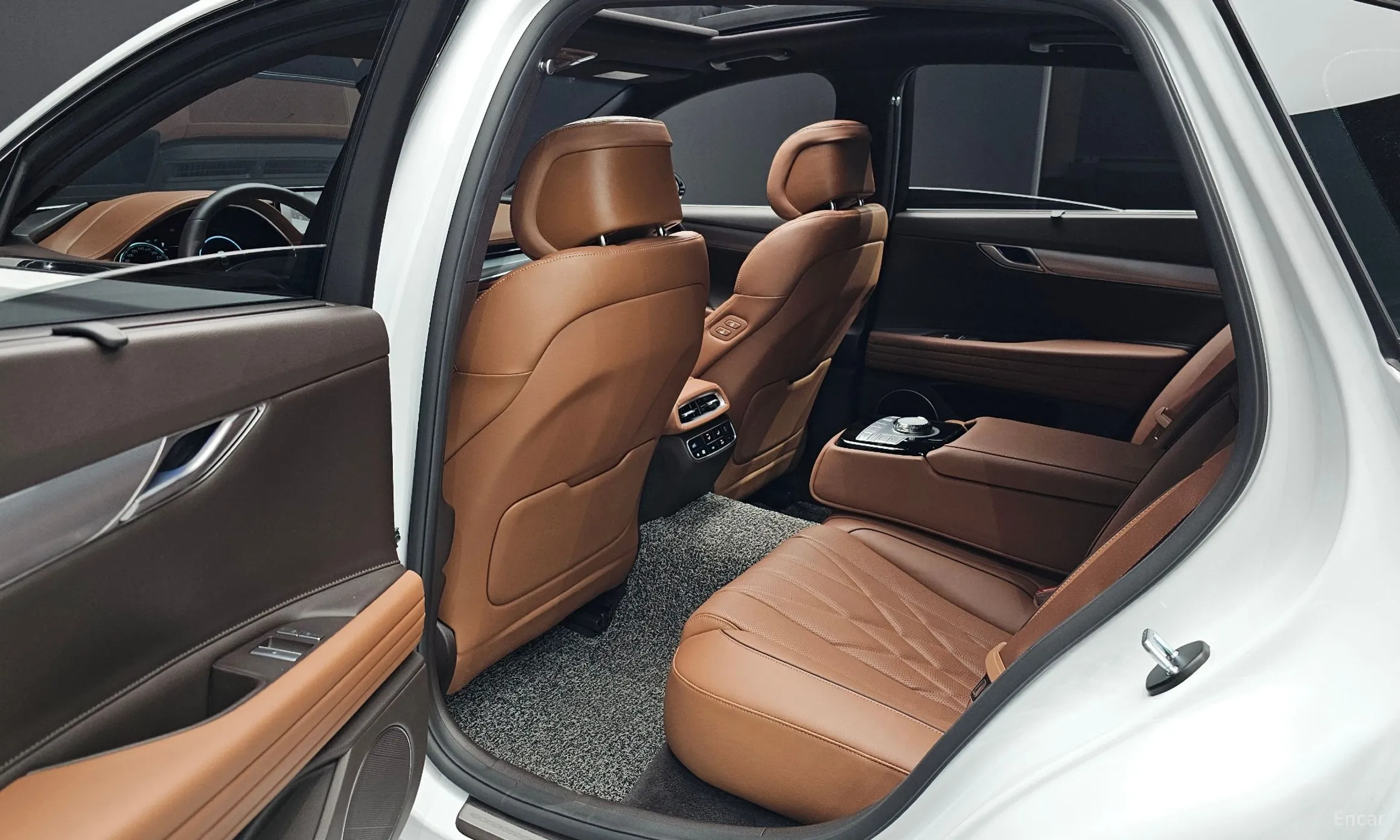 Genesis G80 (RG3) превью 12