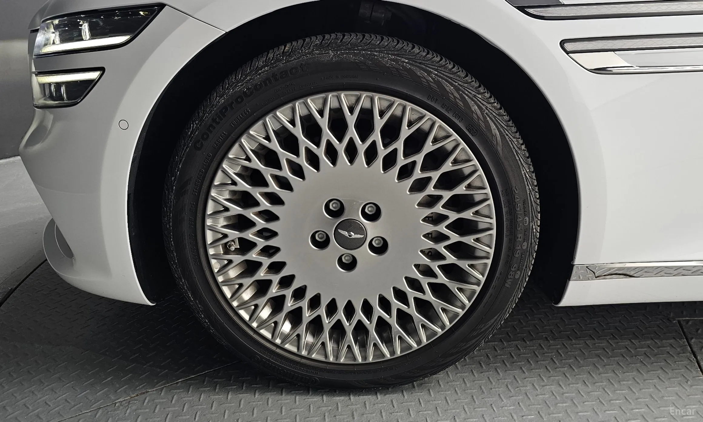 Genesis G80 (RG3) превью 5