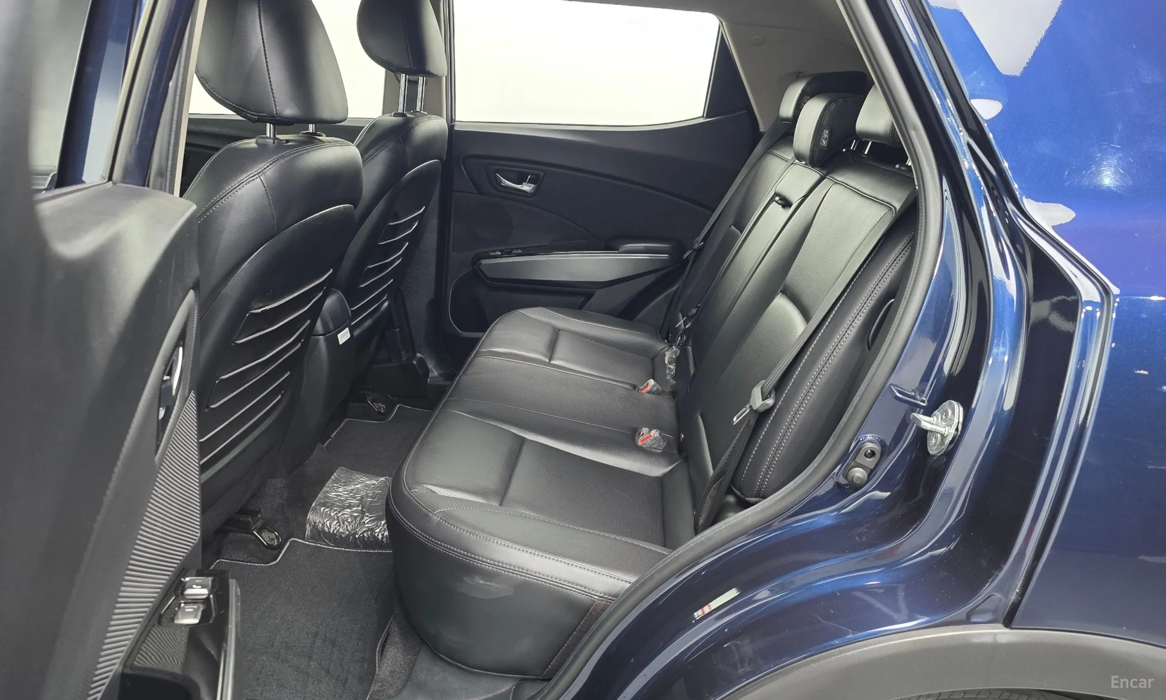 KG Mobility (SsangYong) Berry New Tivoli превью 11