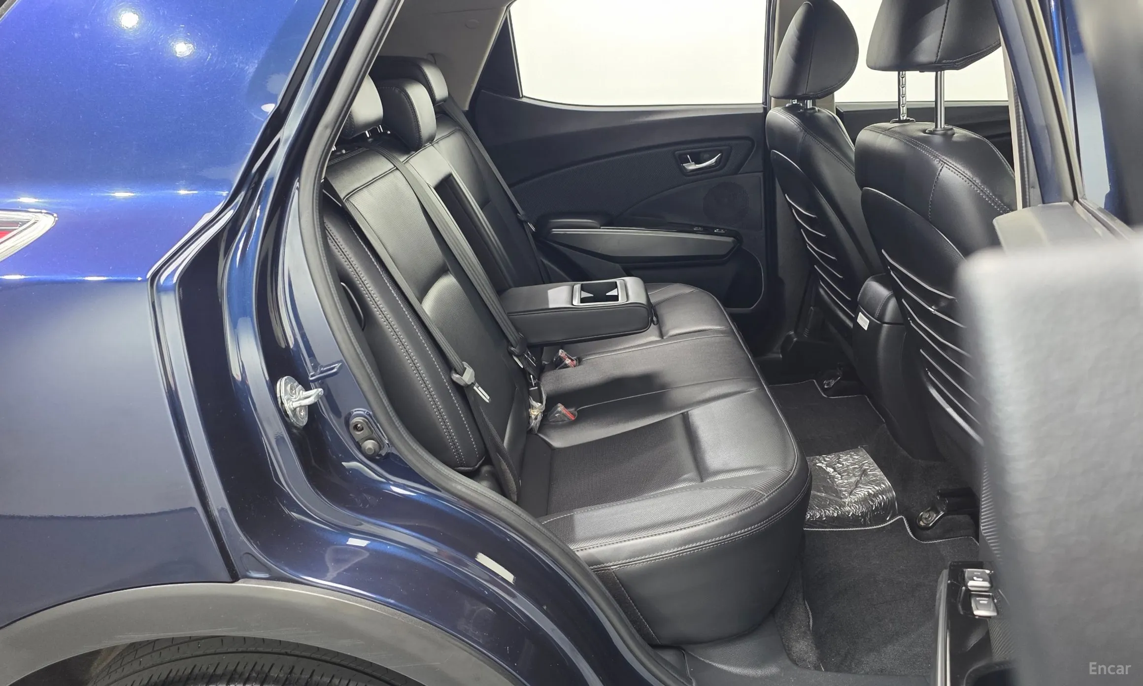 KG Mobility (SsangYong) Berry New Tivoli превью 12