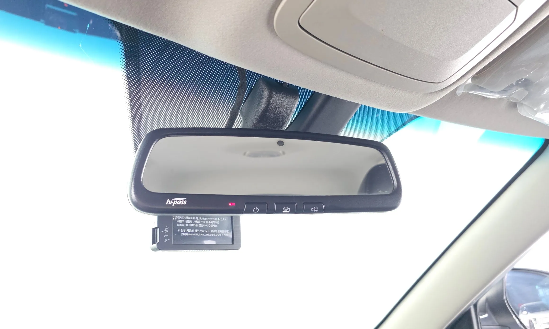 KG Mobility (SsangYong) Berry New Tivoli превью 18