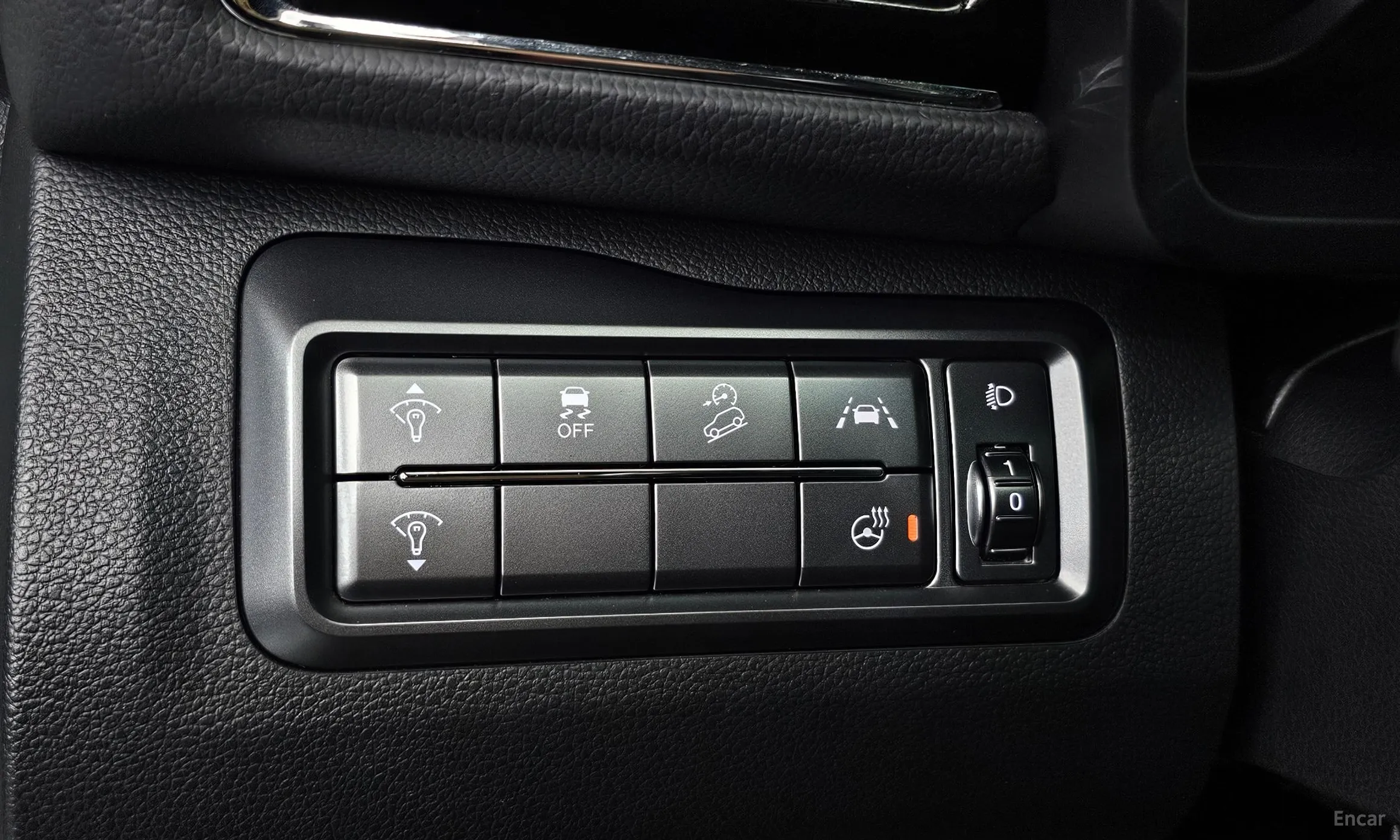 KG Mobility (SsangYong) Berry New Tivoli превью 20