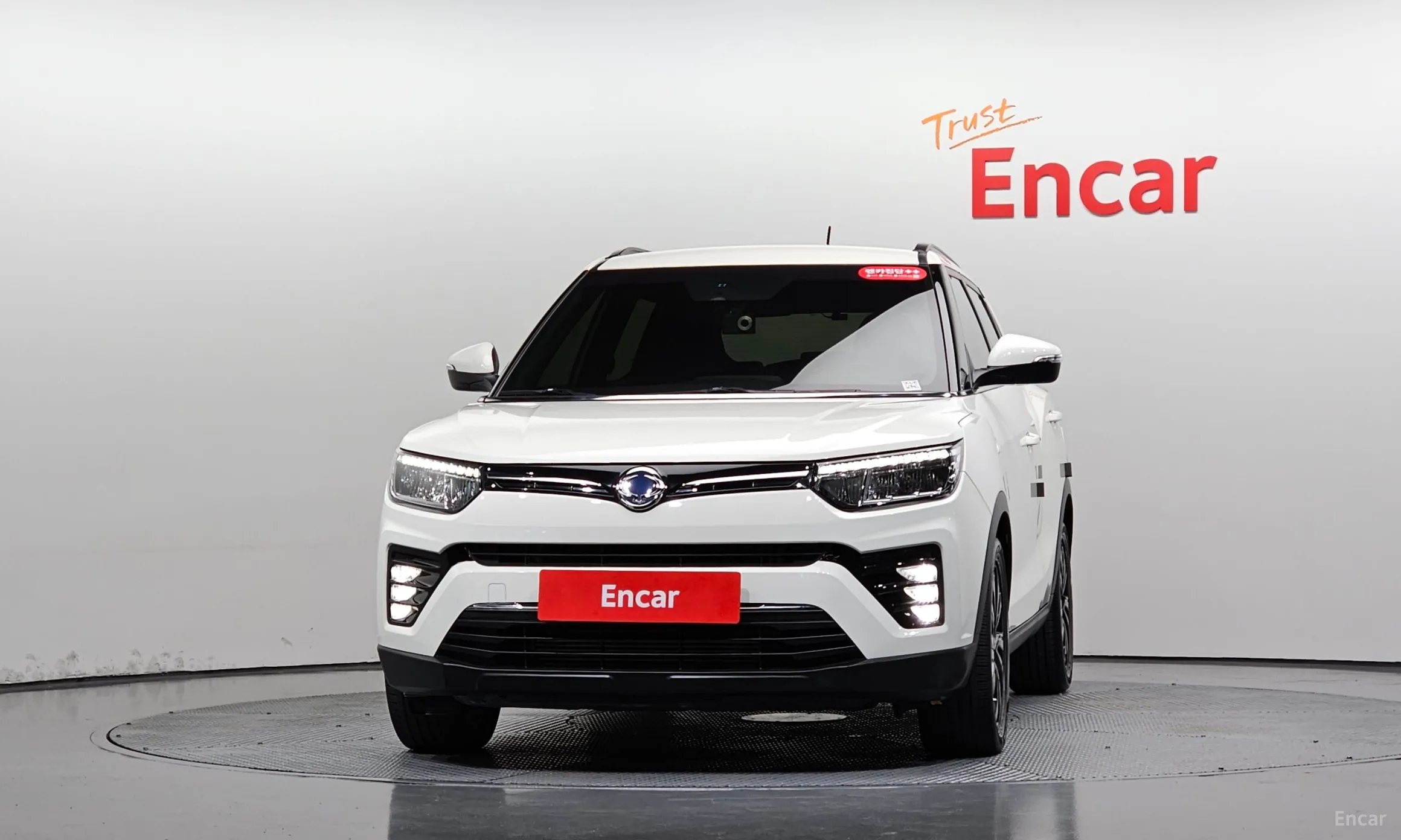 KG Mobility (SsangYong) Berry New Tivoli превью 3