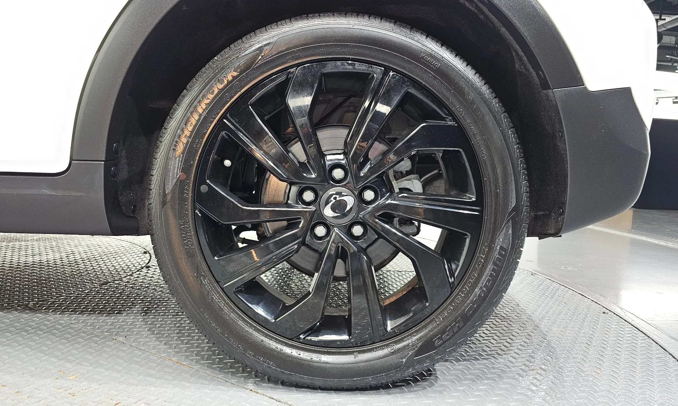 KG Mobility (SsangYong) Berry New Tivoli превью 5