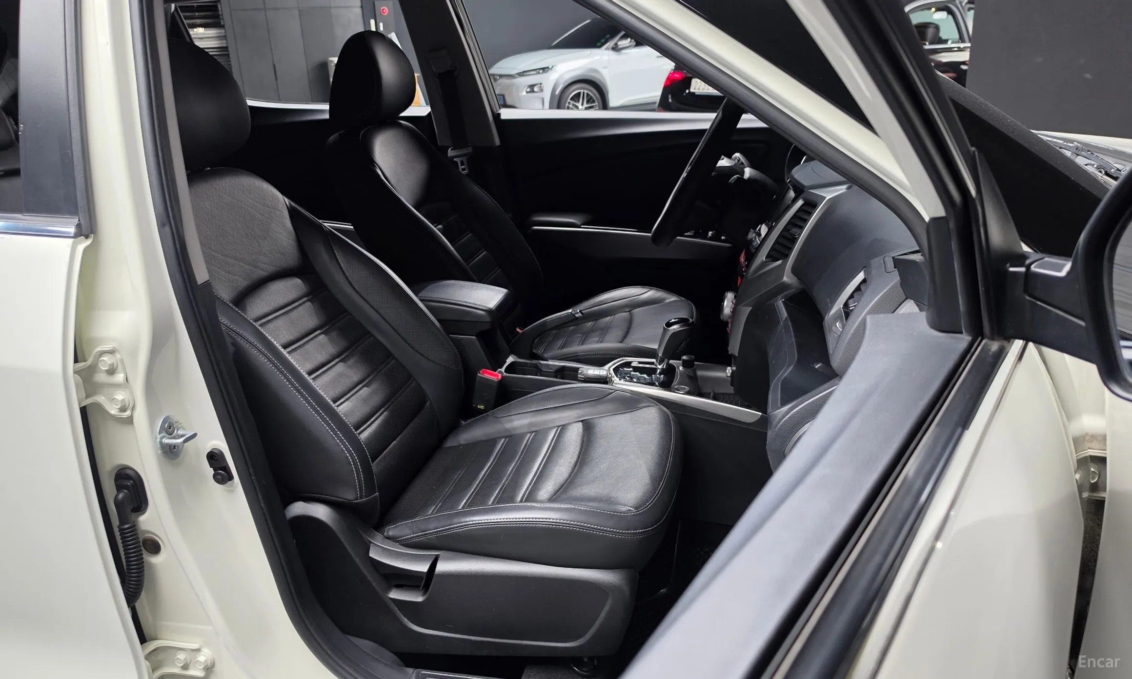 KG Mobility (SsangYong) Tivoli, Lazio превью 11