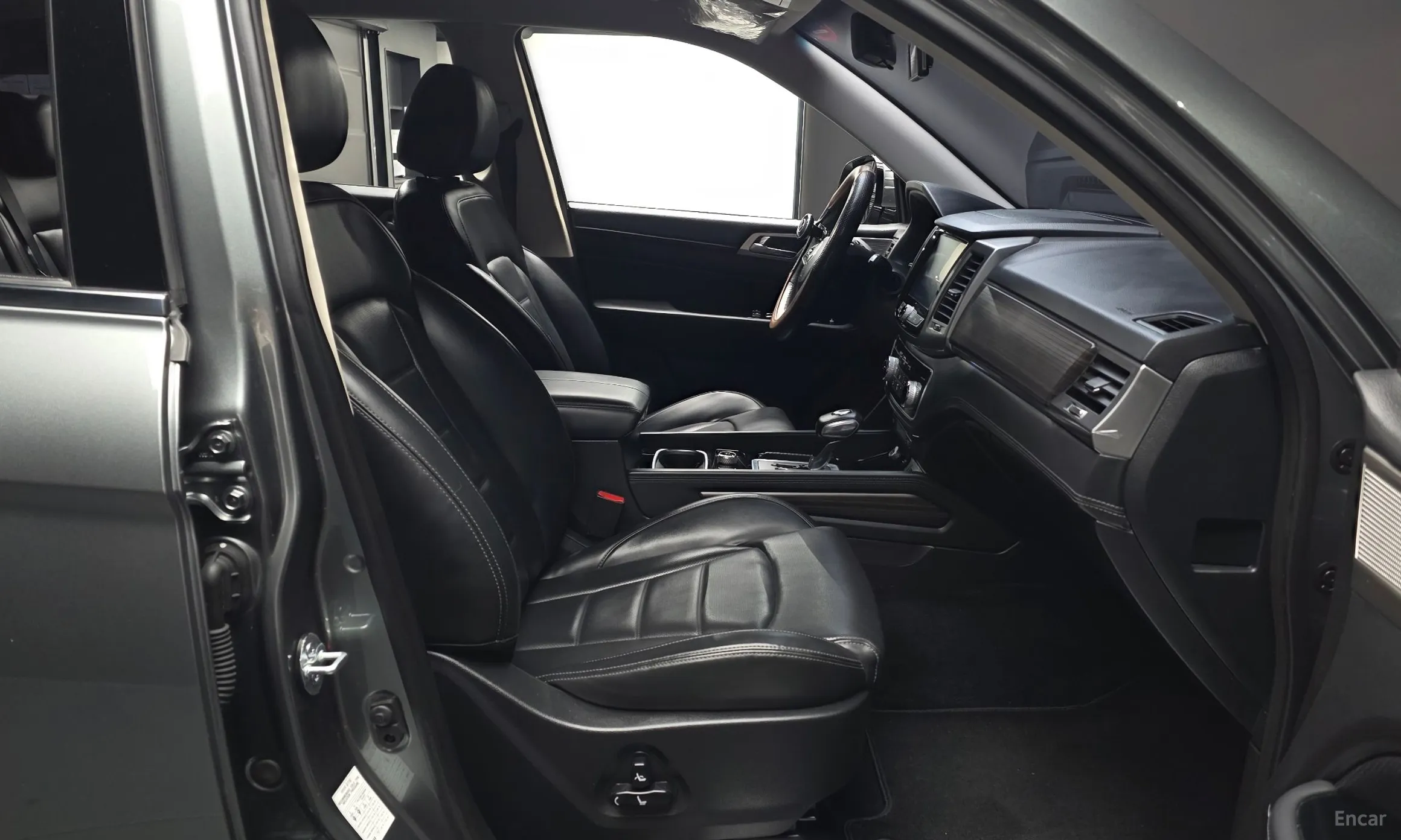 KG Mobility (SsangYong) G4 Rexton превью 11