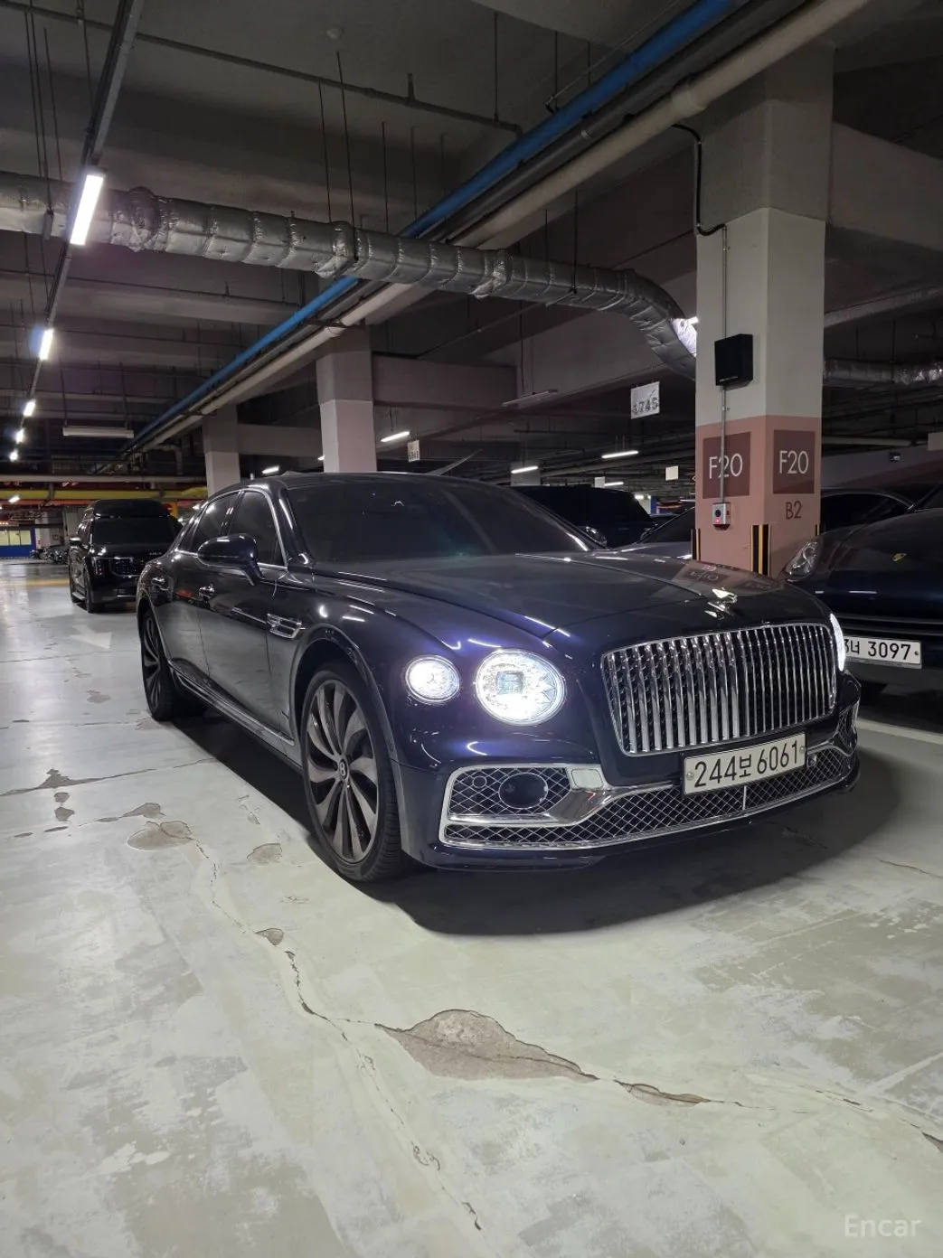Bentley Flying Spur 3rd Generation превью 3