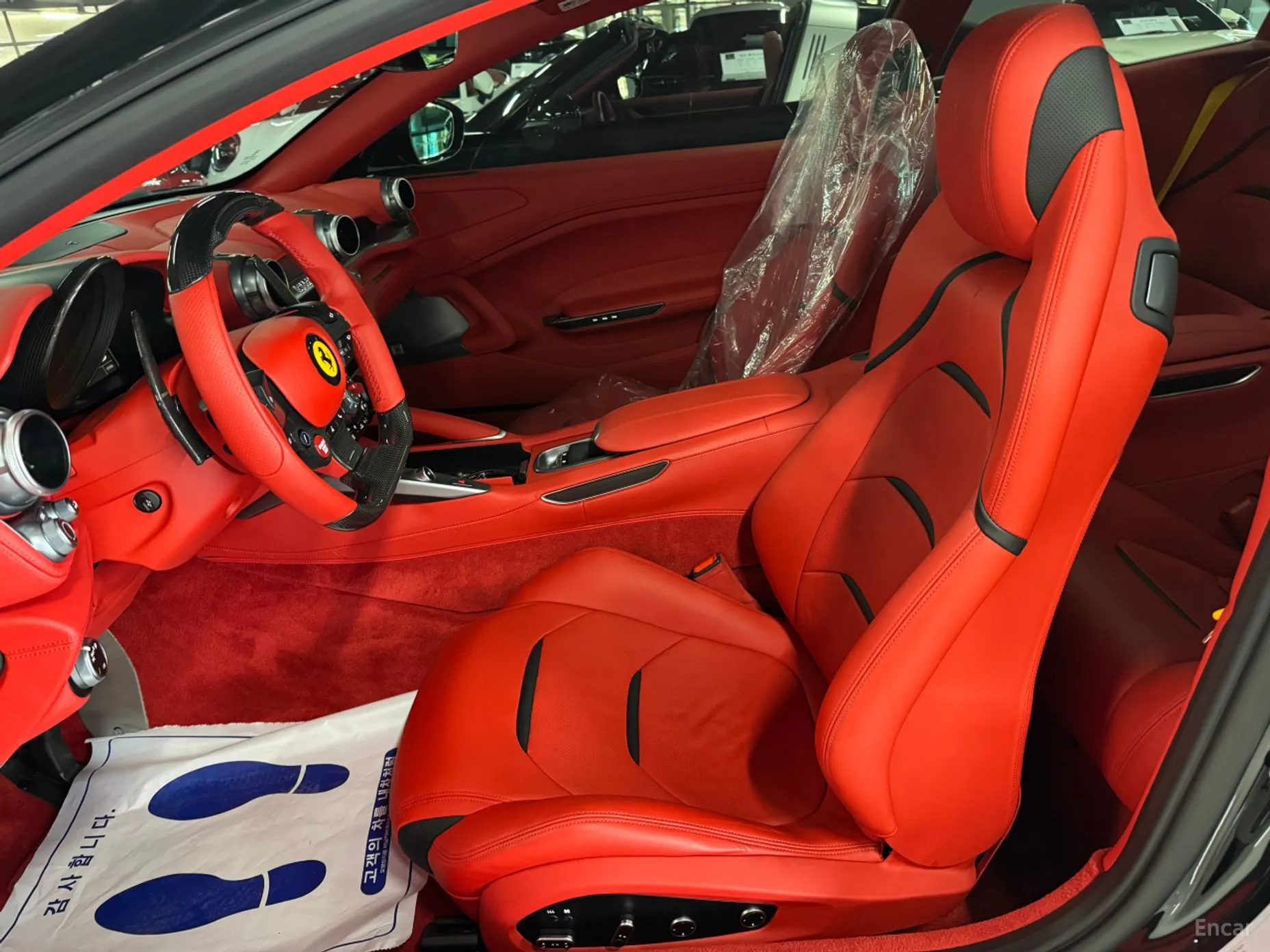 Ferrari GTC4 Rousseau превью 8