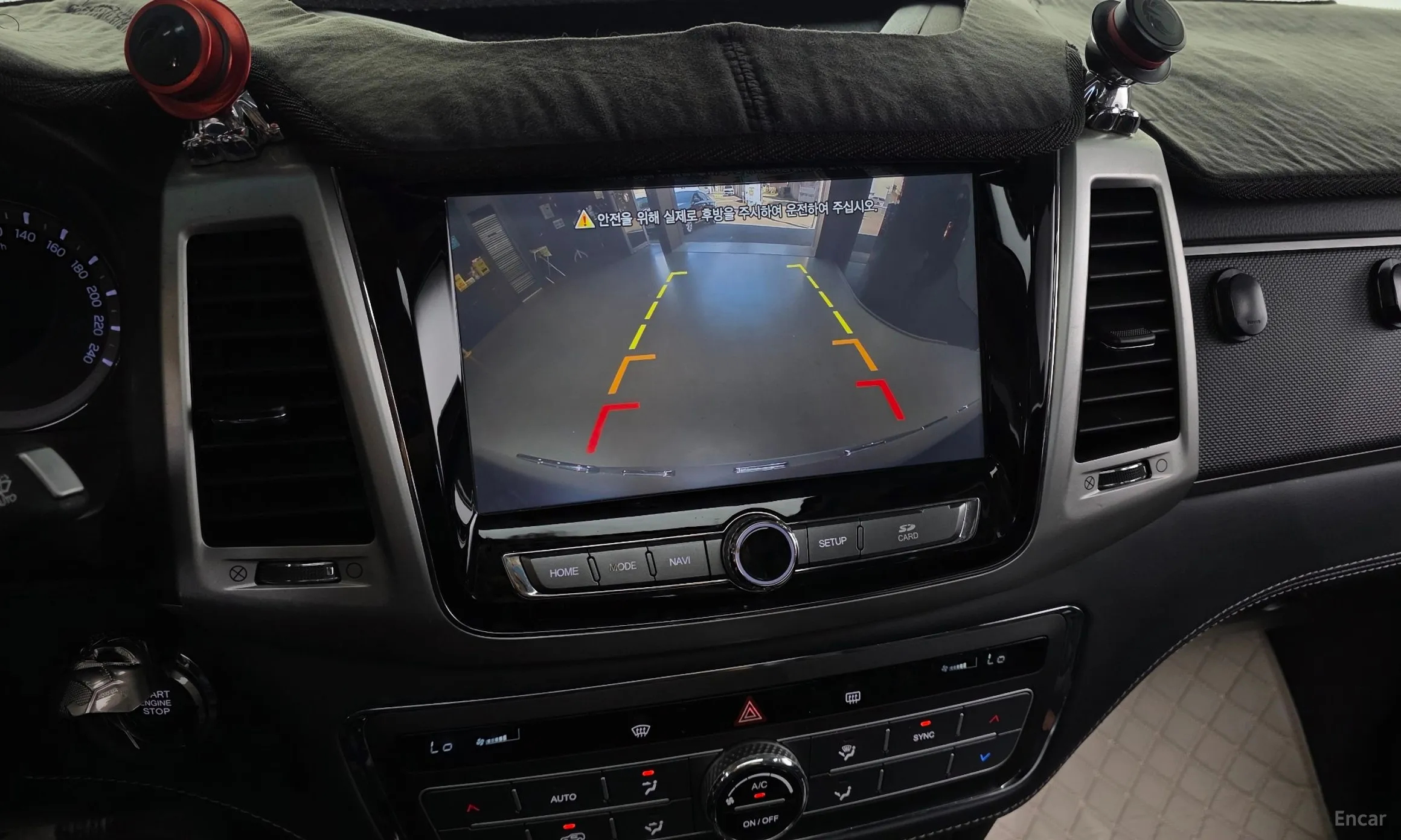 KG Mobility (SsangYong) Rexton Sports превью 15