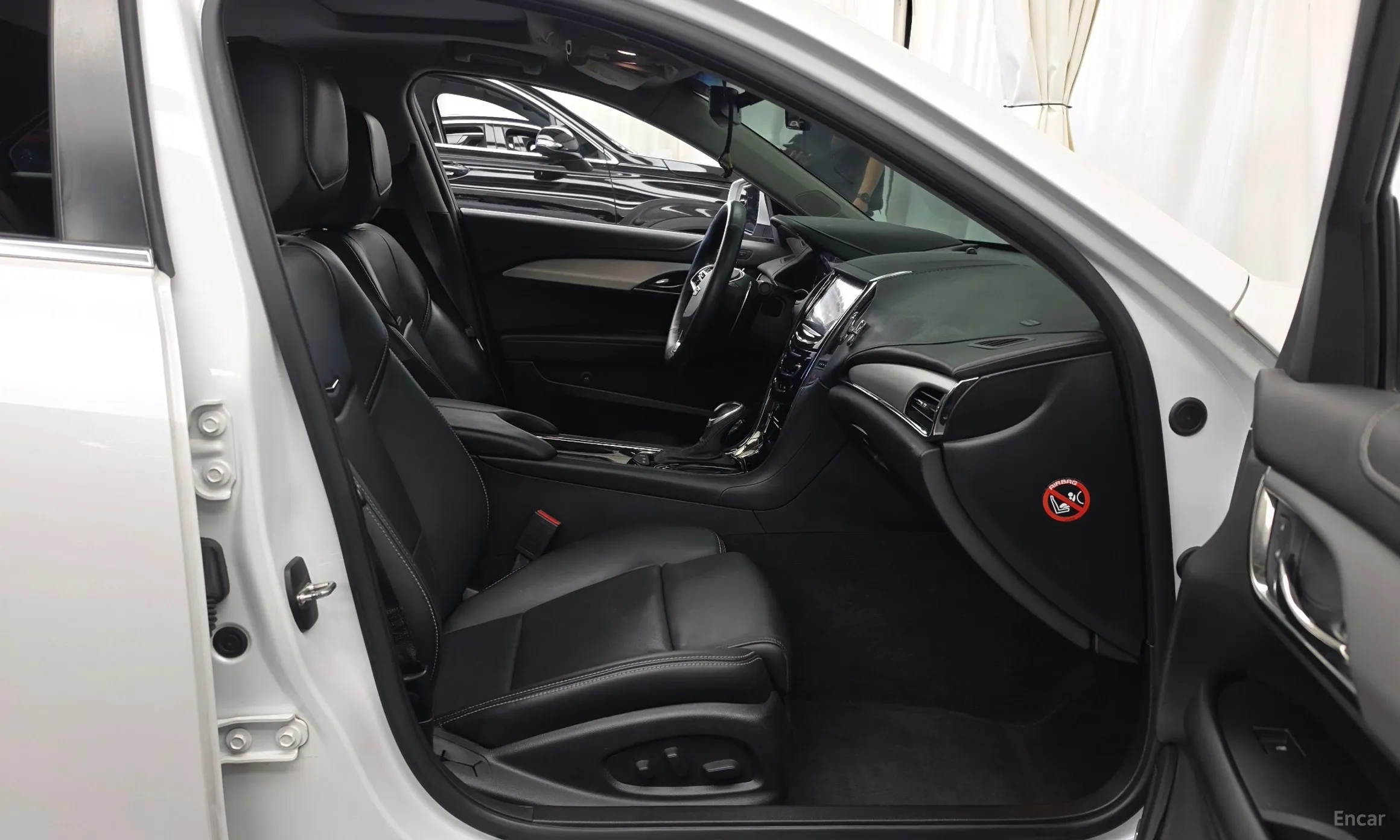 Cadillac Ats превью 11