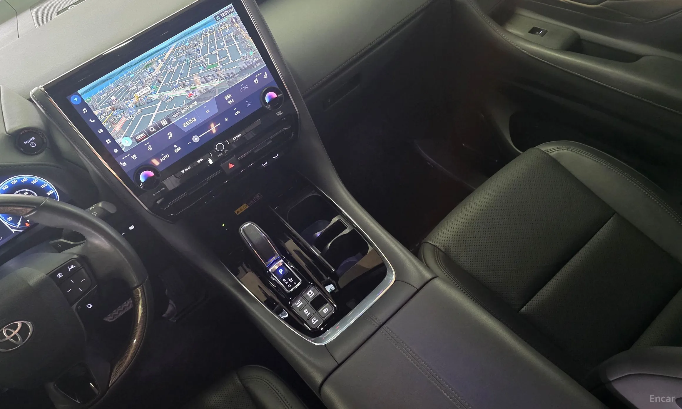 Toyota Alphard 4th Generation превью 14