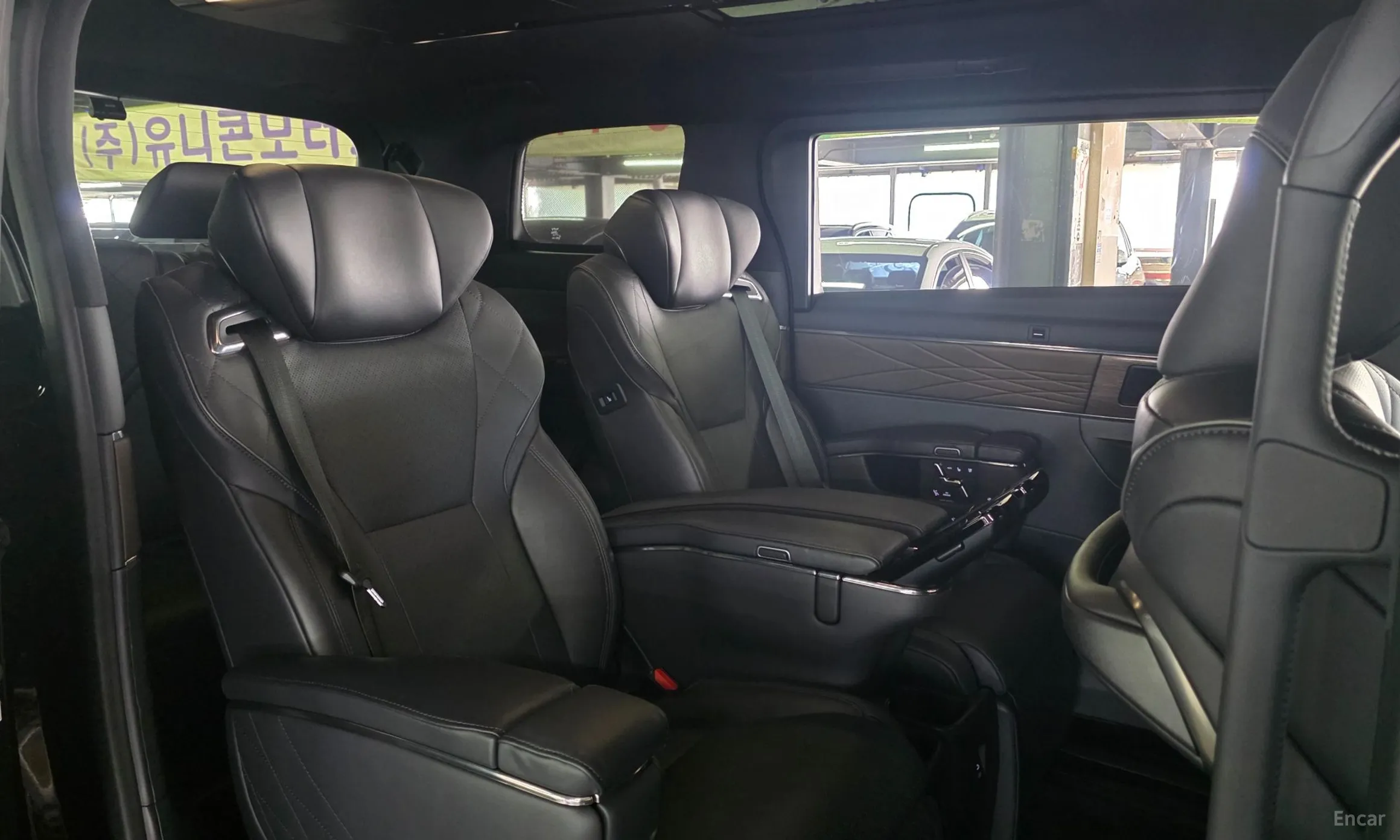 Toyota Alphard 4th Generation превью 20