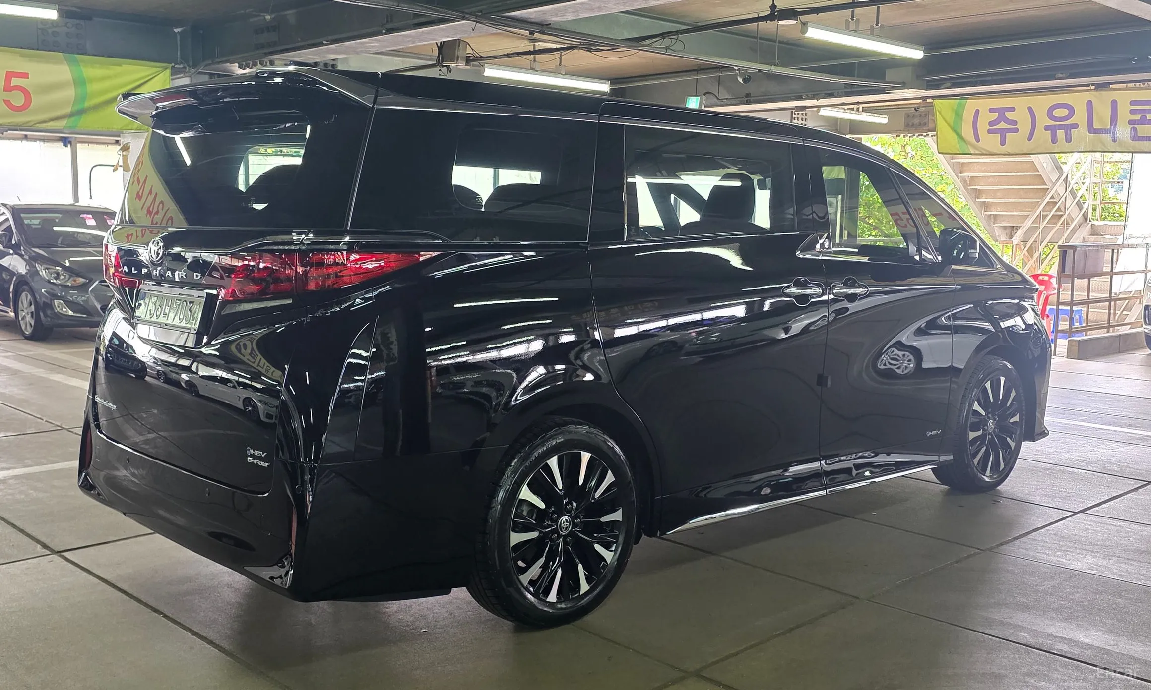 Toyota Alphard 4th Generation превью 4
