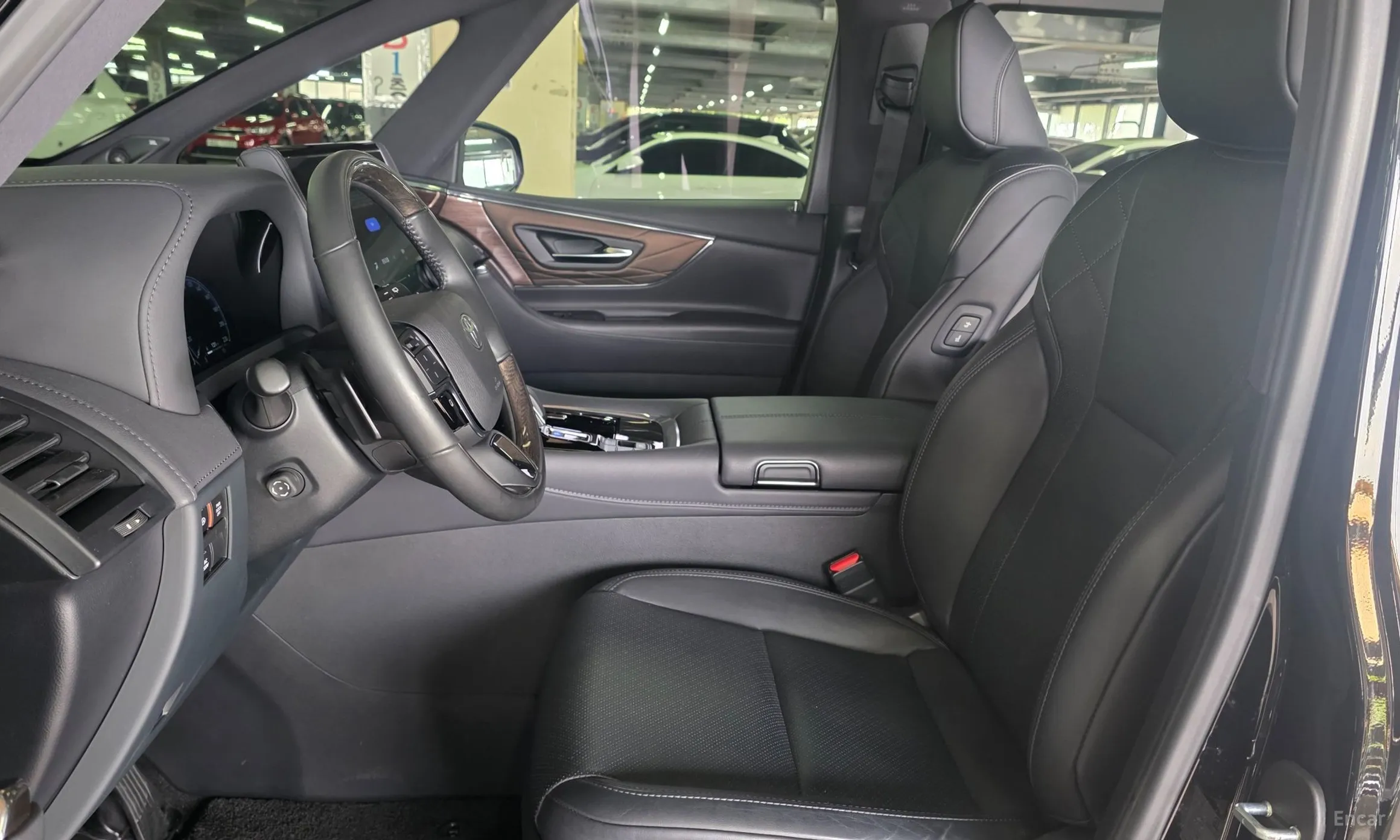 Toyota Alphard 4th Generation превью 5