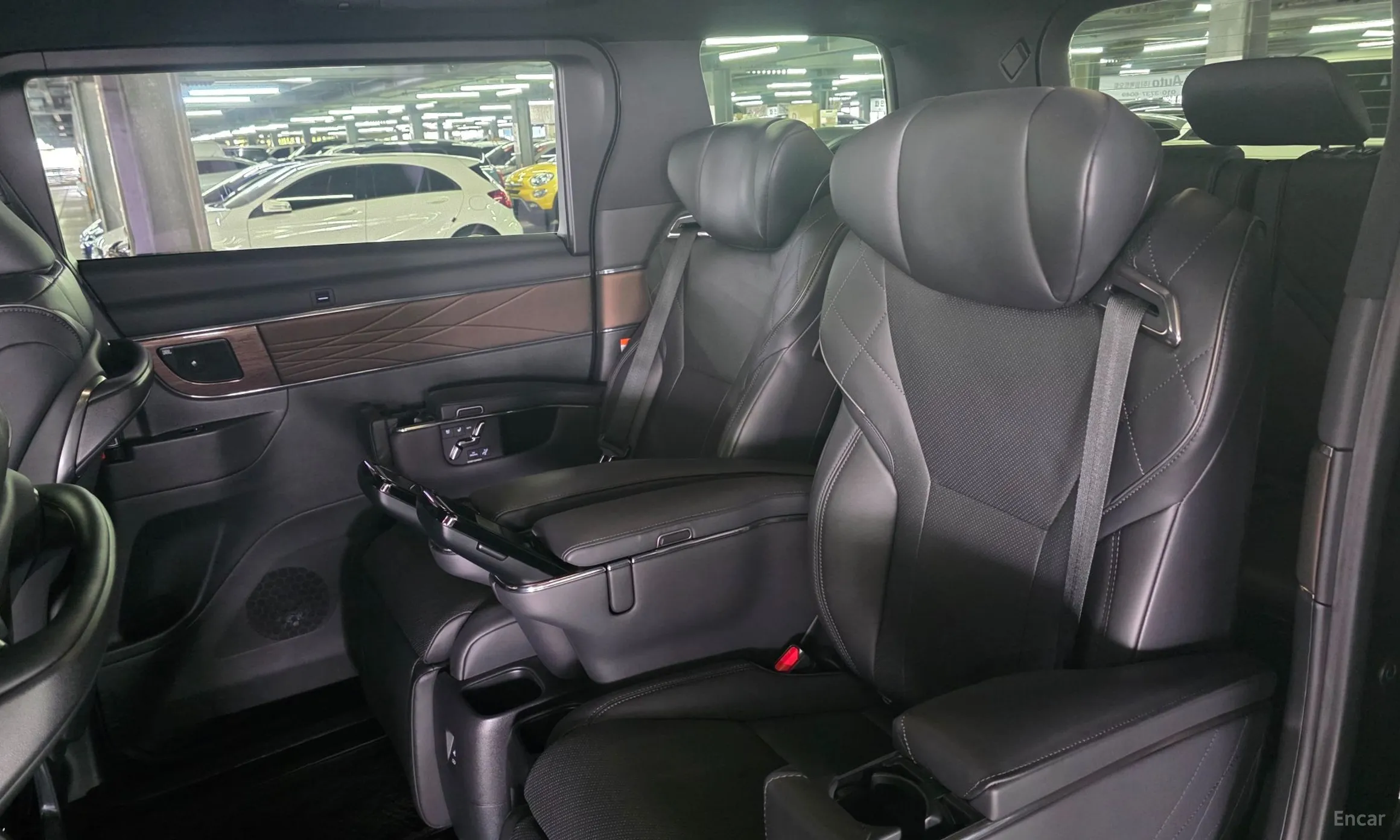 Toyota Alphard 4th Generation превью 6