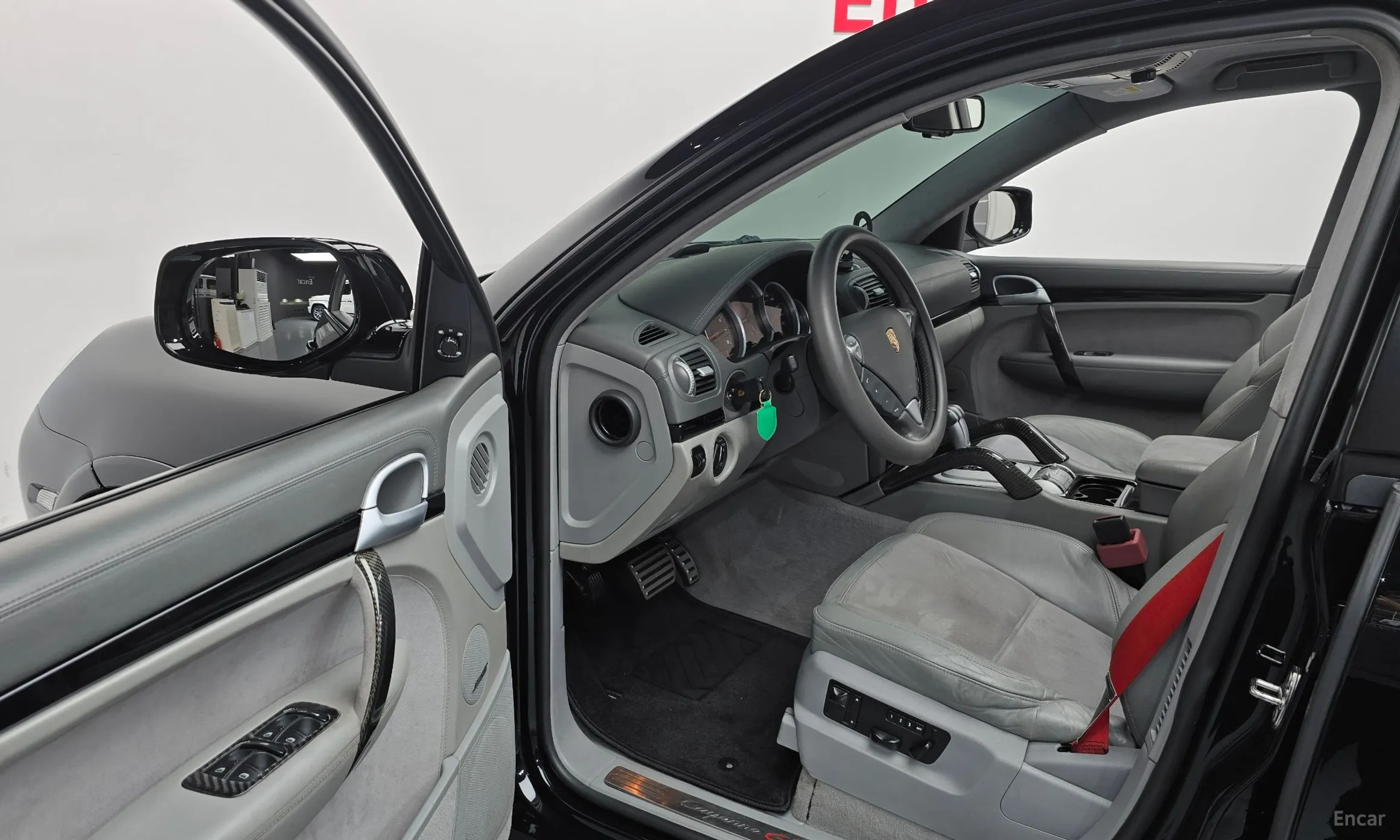 Porsche Cayenne превью 10