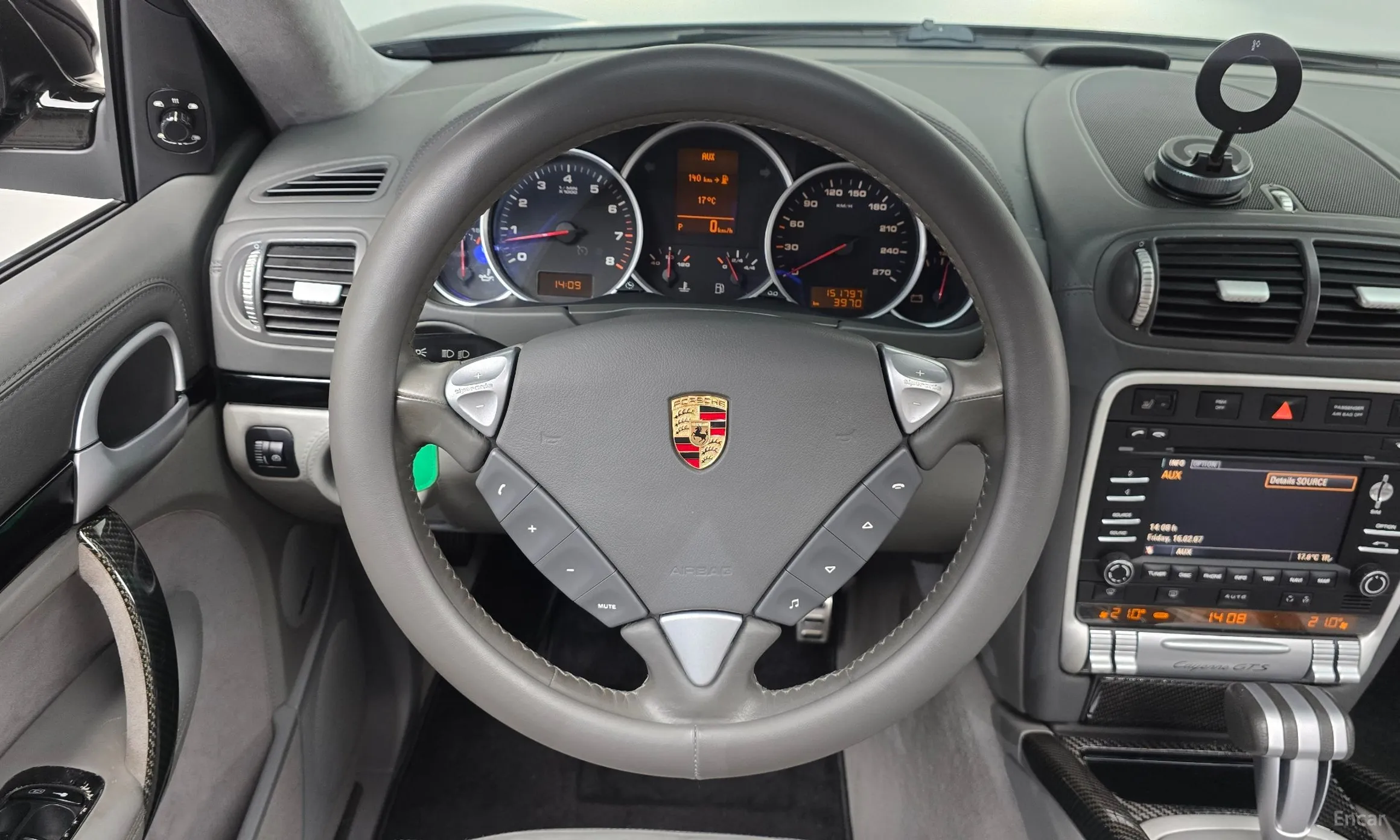 Porsche Cayenne превью 13